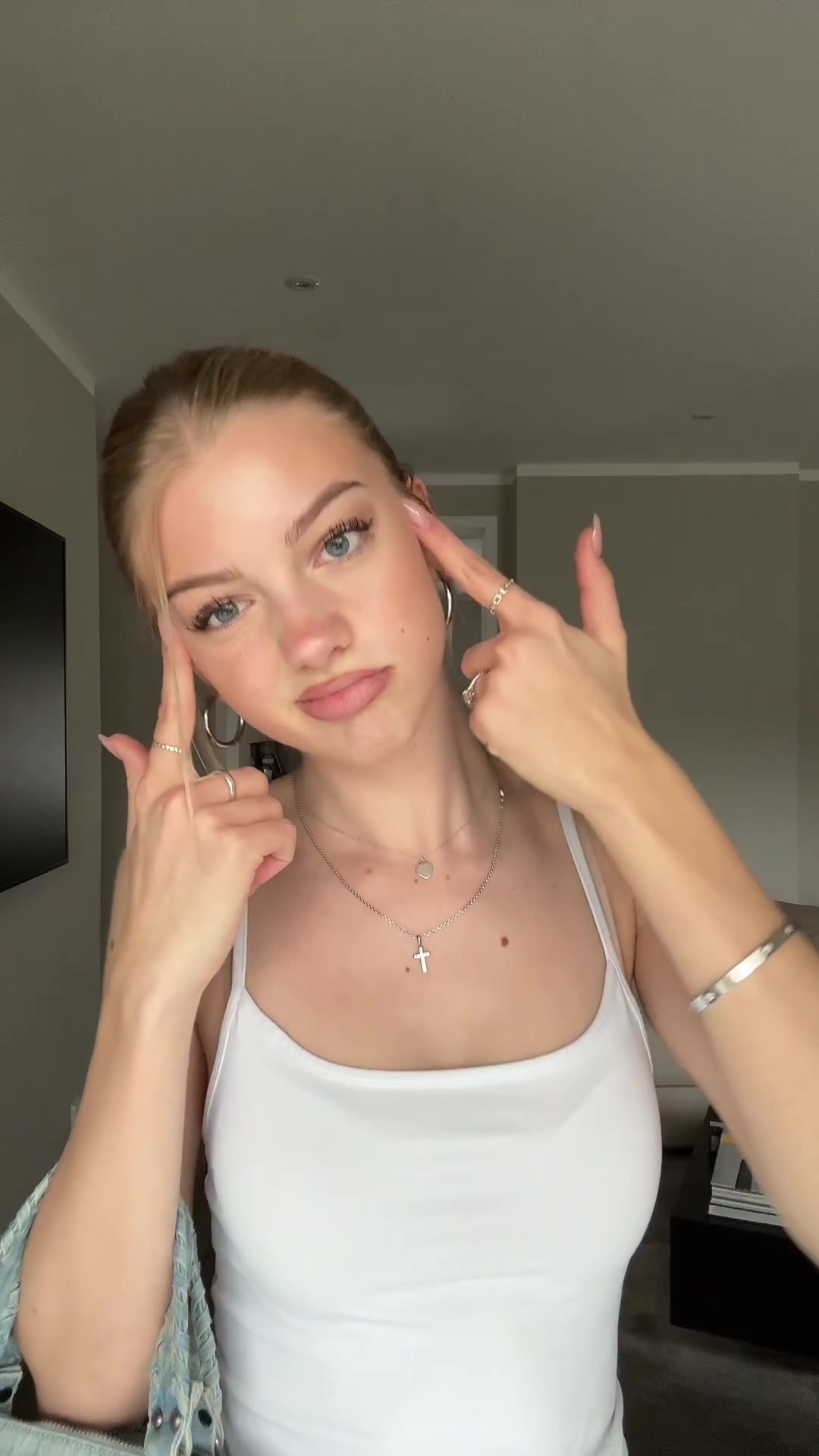@Lenia