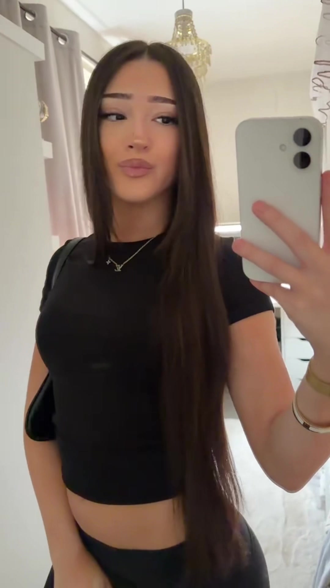 @A N A Y S