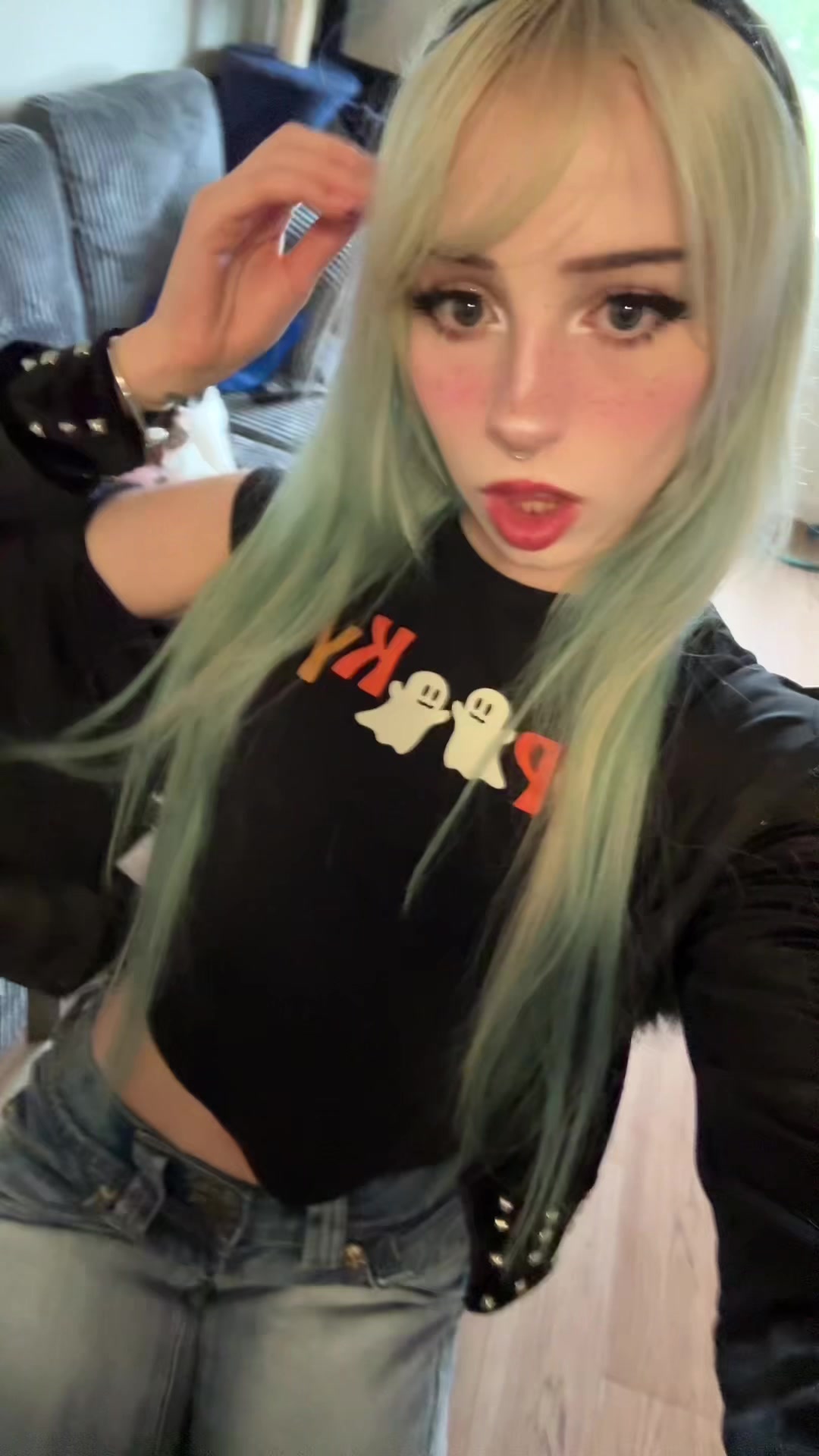 @skyebinxy