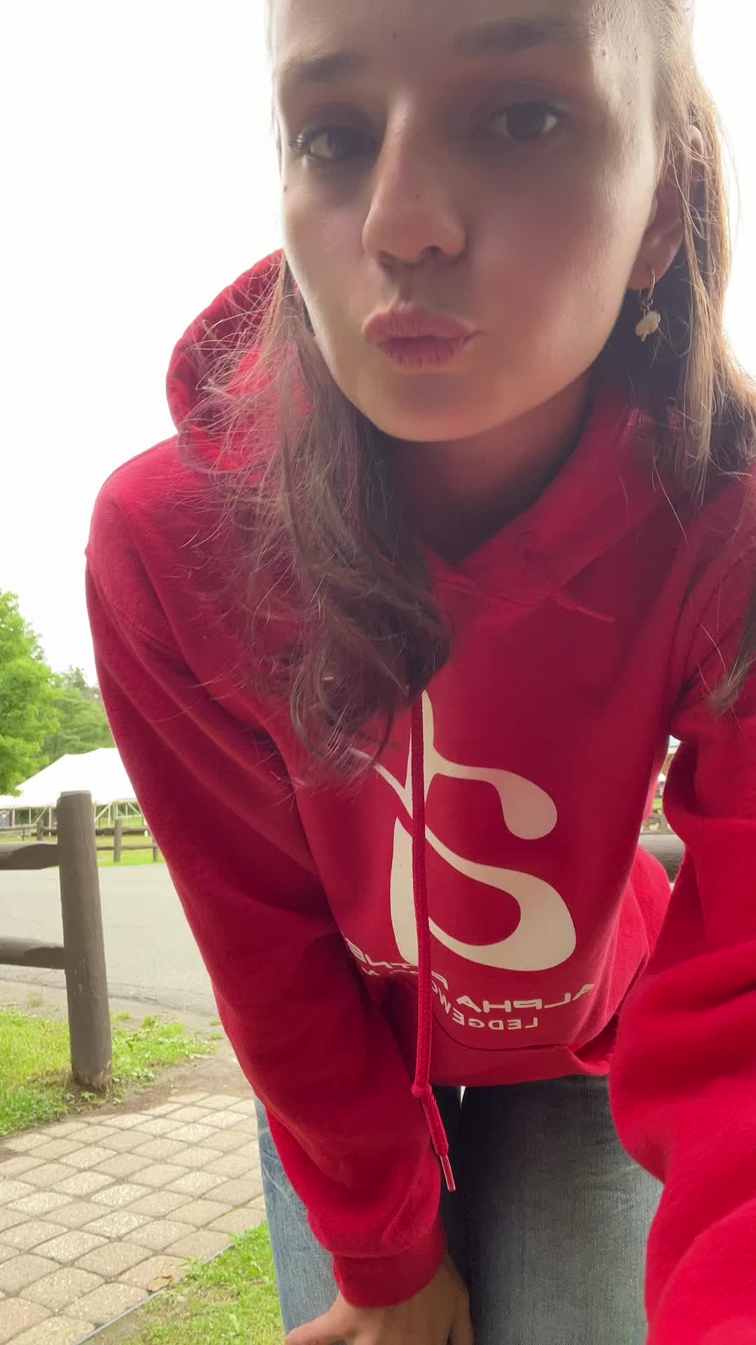 @Evi