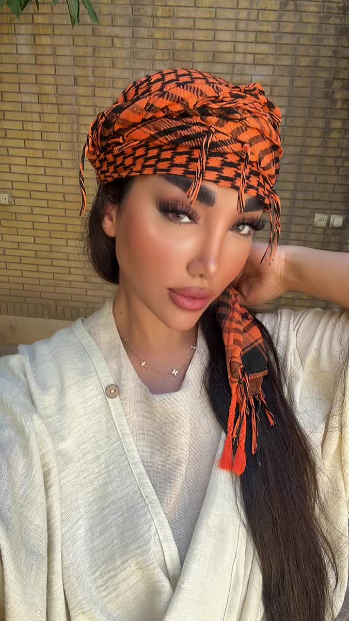 @Farnoosh Iranmahboob