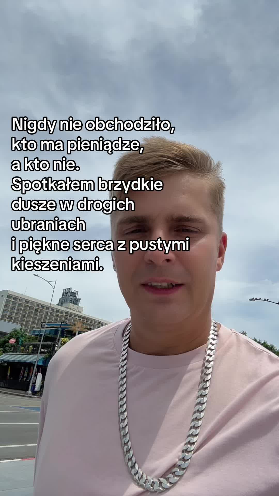 @WINNY LIVE