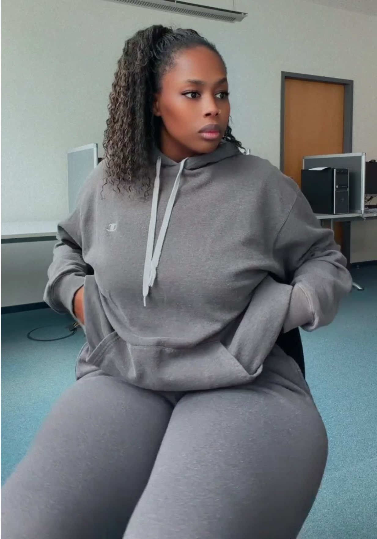 @Mizsthicknesz🦋