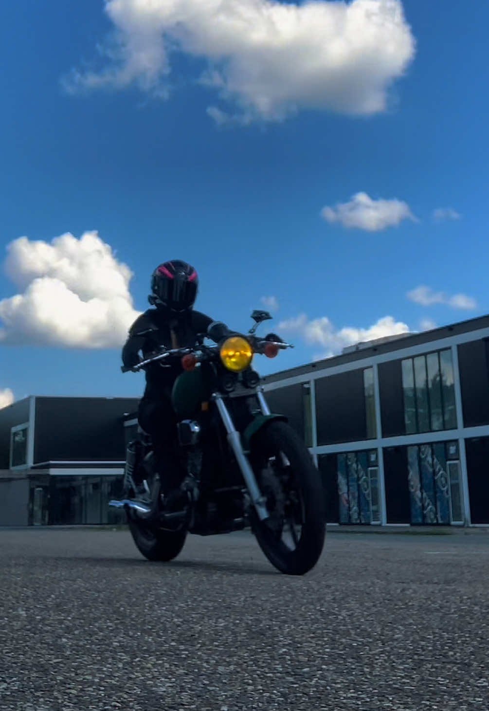 @pink_bikergirl