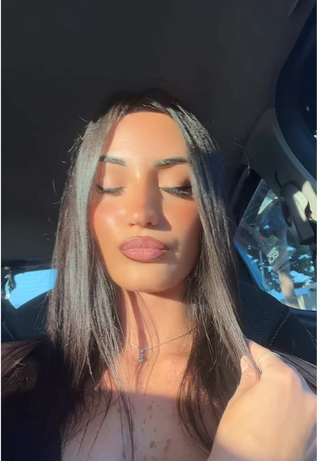 @𝐿𝒾𝓃𝒹𝒶👑