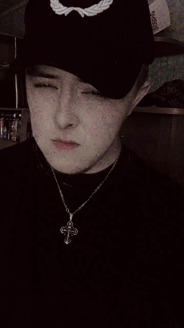 @꧁༒☬ИВАН☬༒꧂