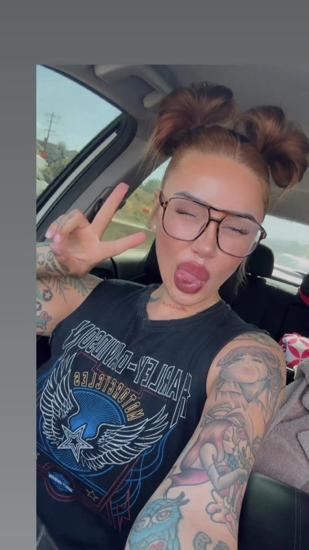 @AshMarie