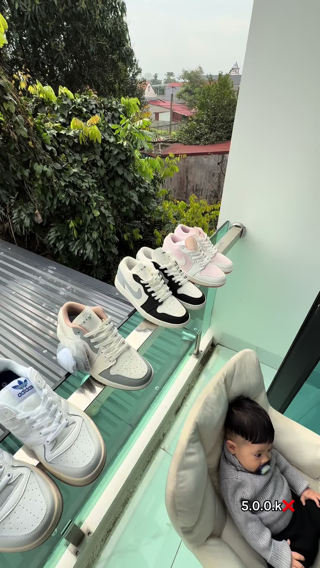 @SneakerLuxury19