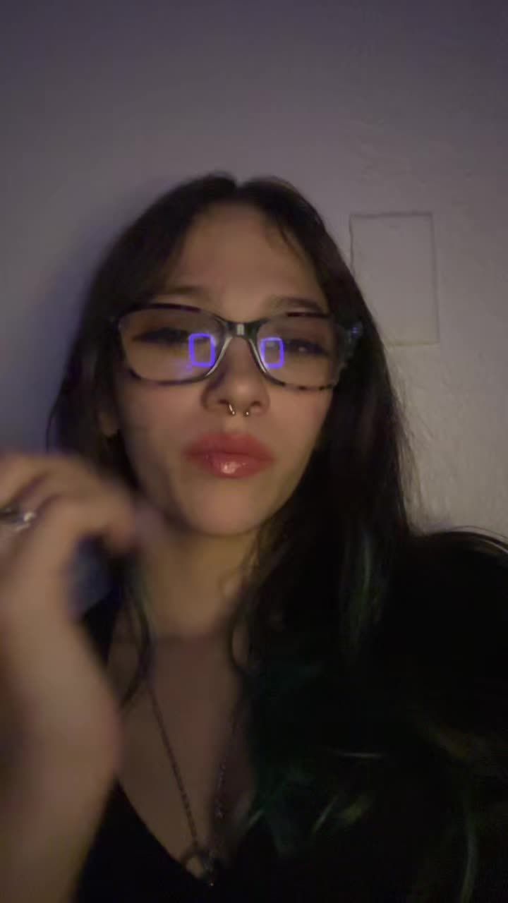 @👑