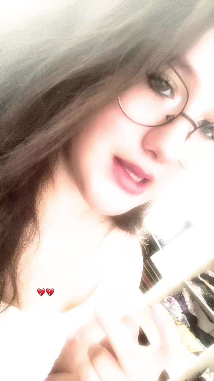@Juste_tiffany🔥💕