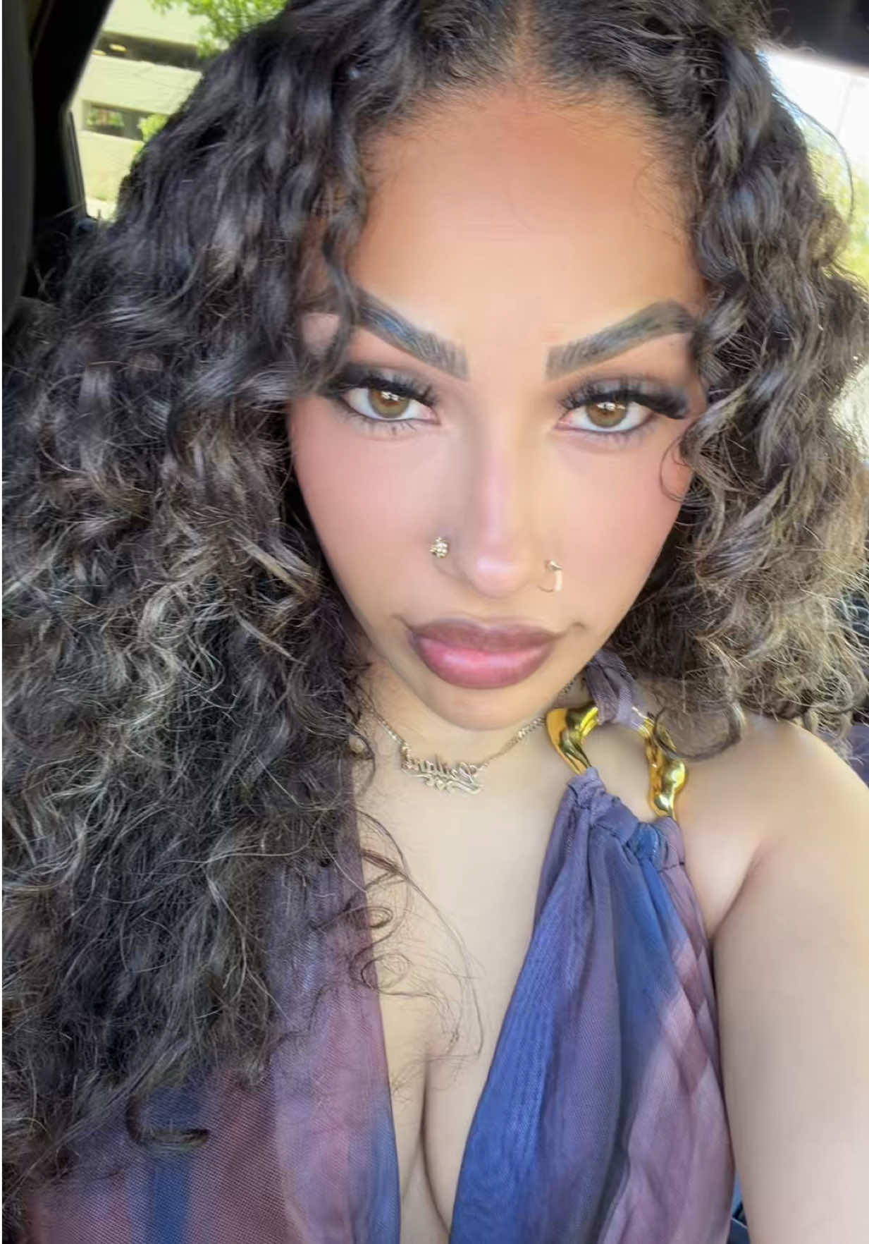 @laanniiilovee