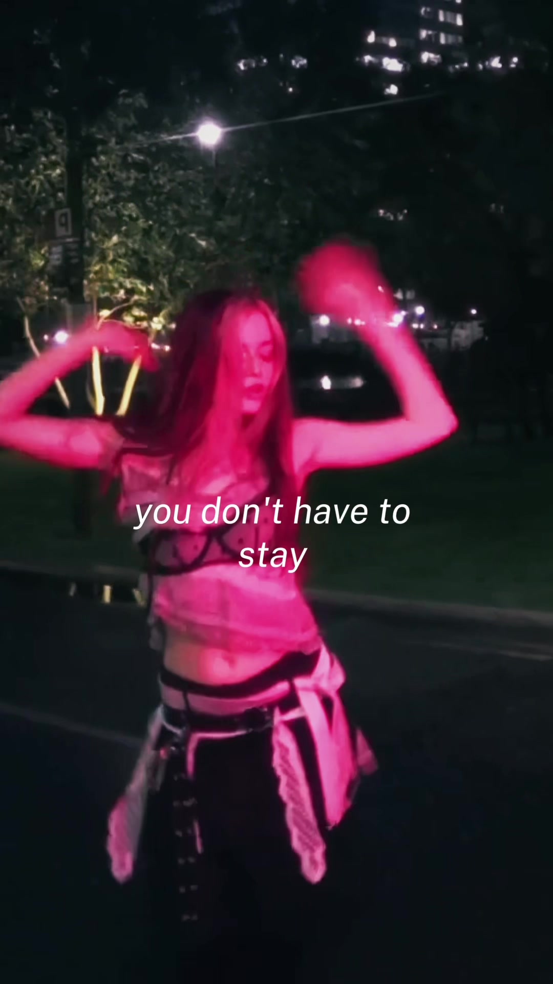 @VANÈS