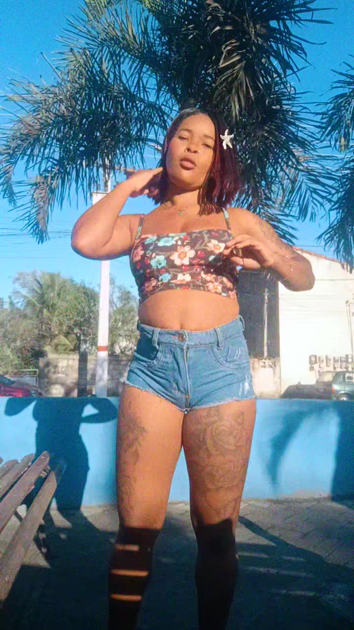 @aninhalopes