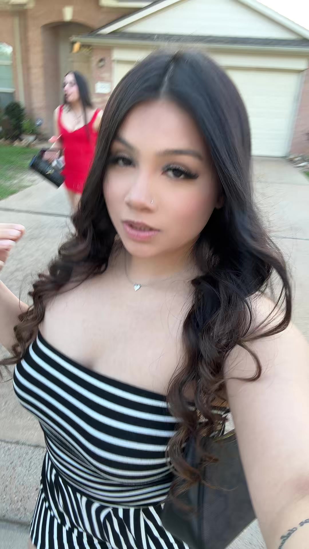 @<3