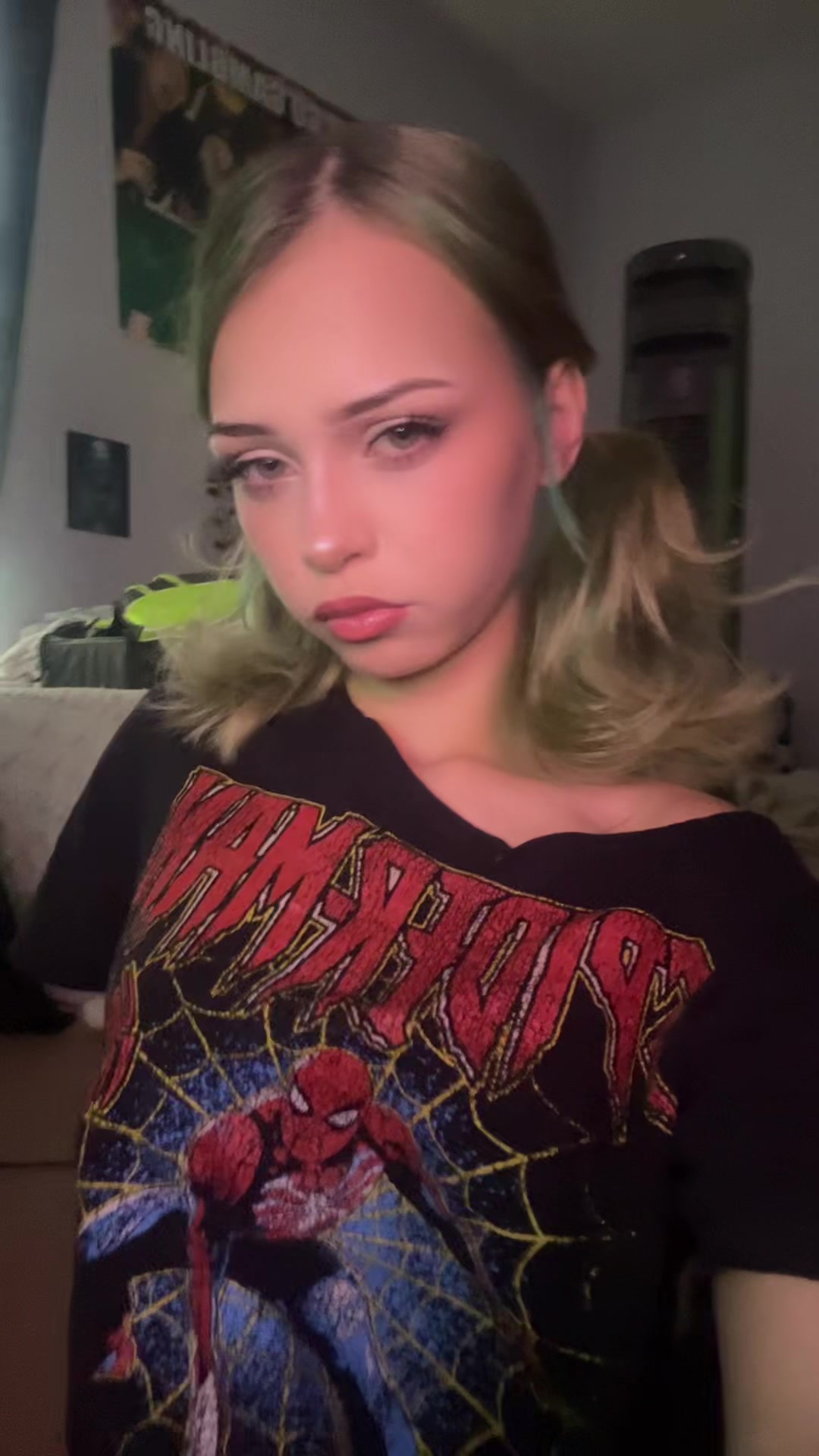 @v4mpxd_1
