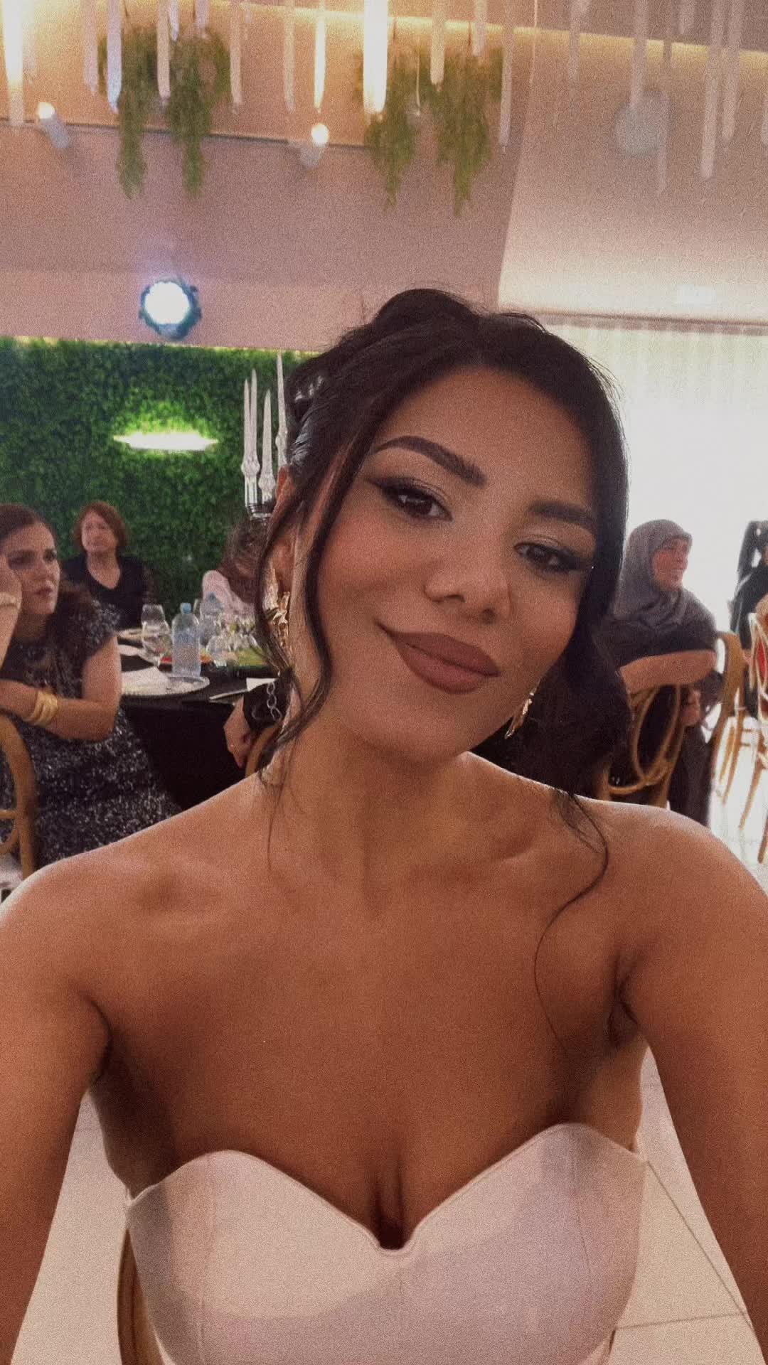 @Riri