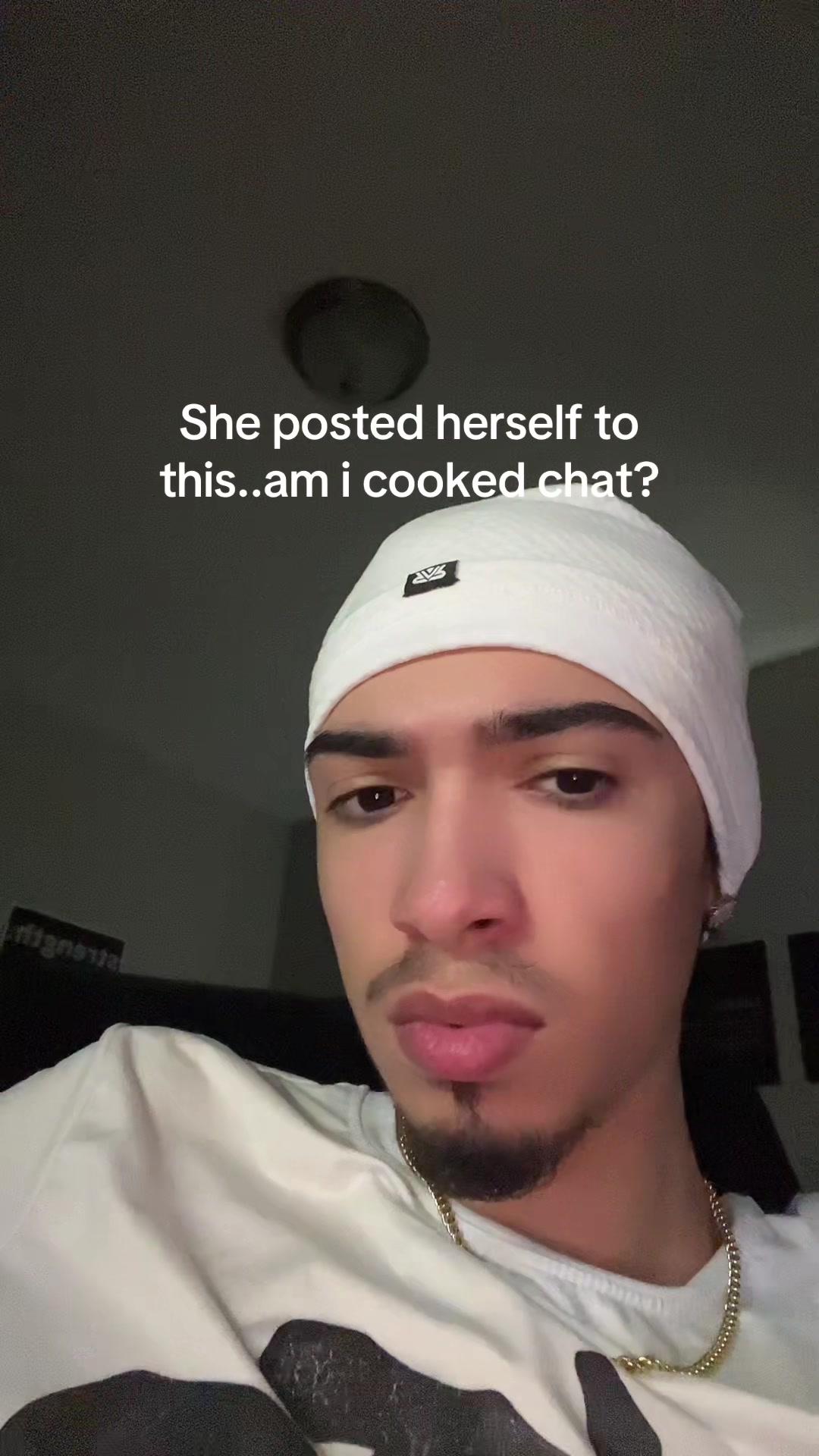@￼