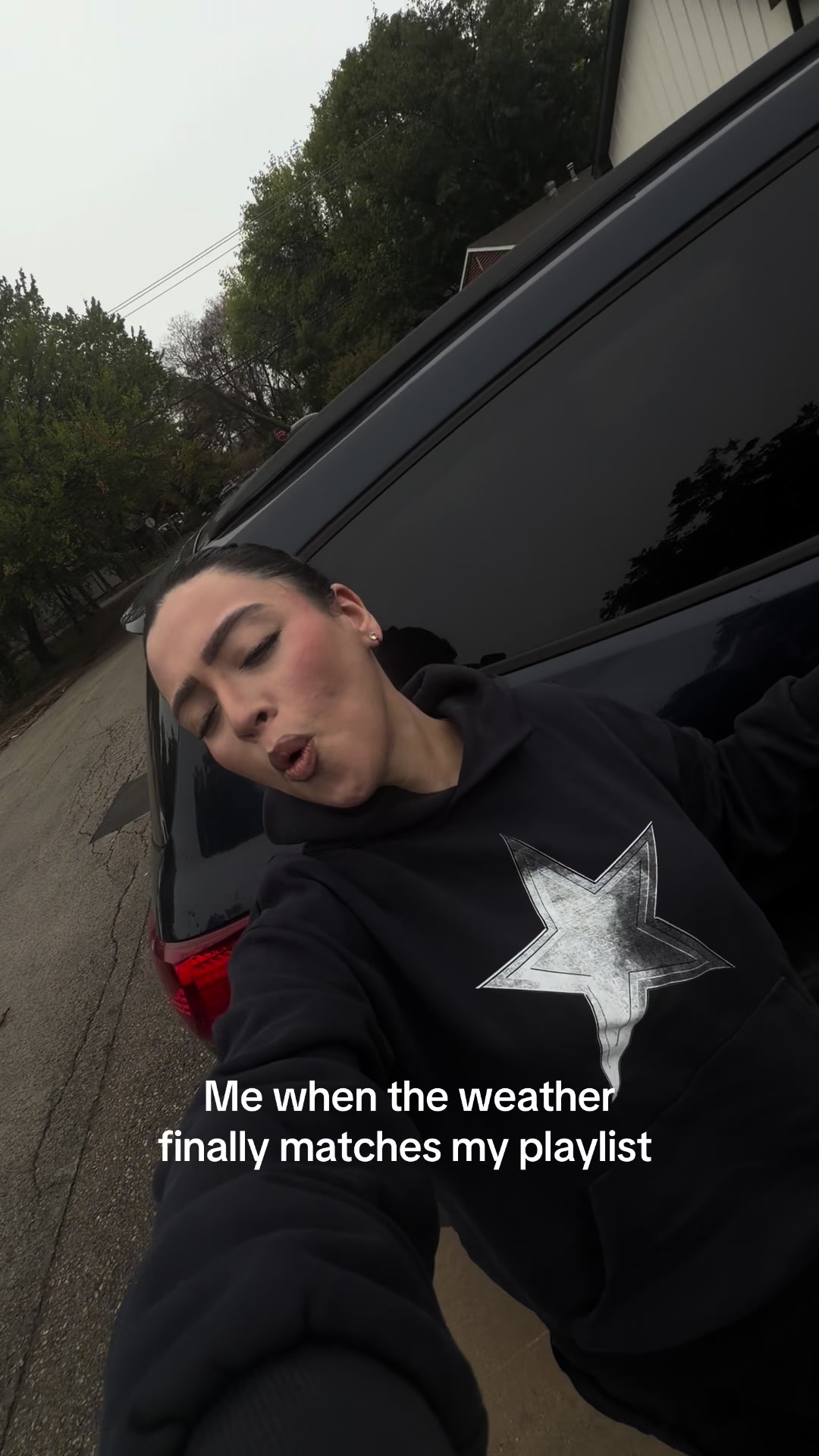 @Alejandra Sarai 🖤