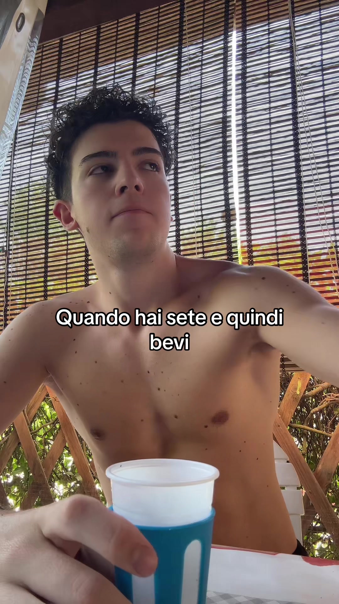 @axomirt