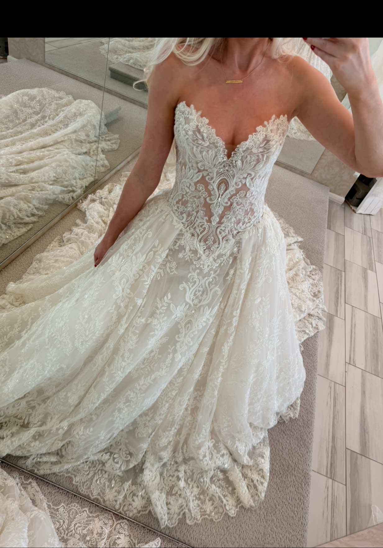 @Piera’s Bridal