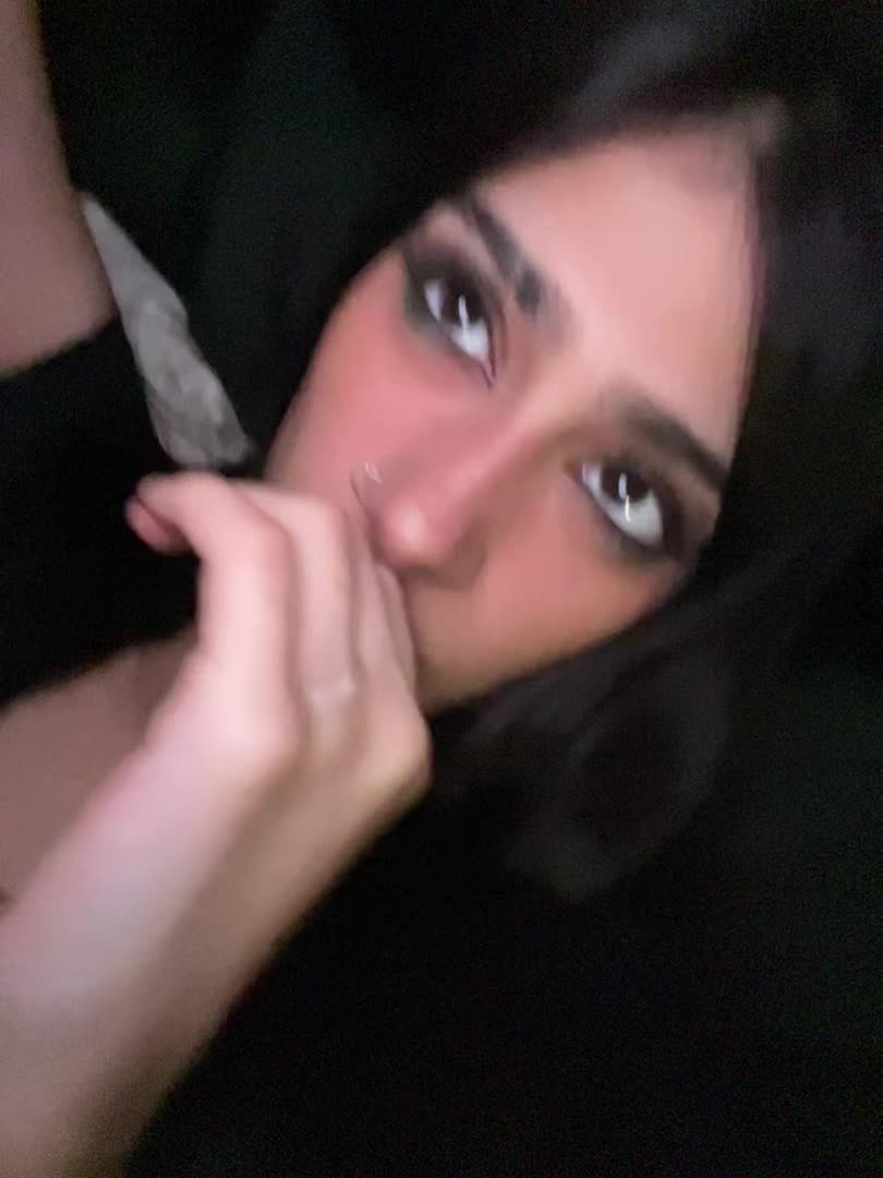 @️