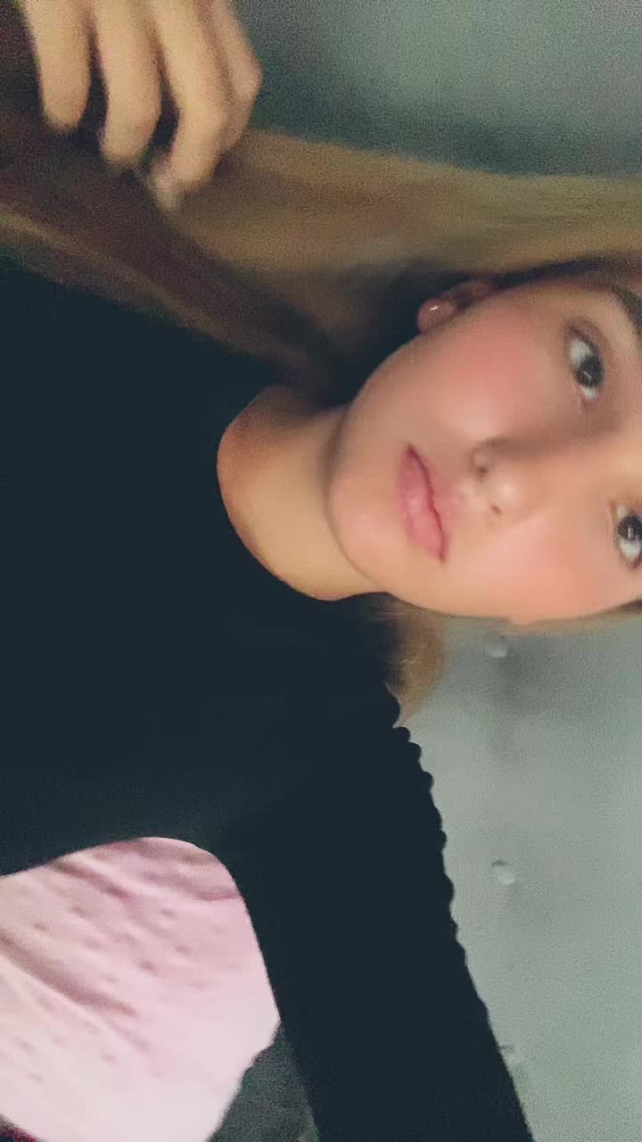 @Hay.ley_45