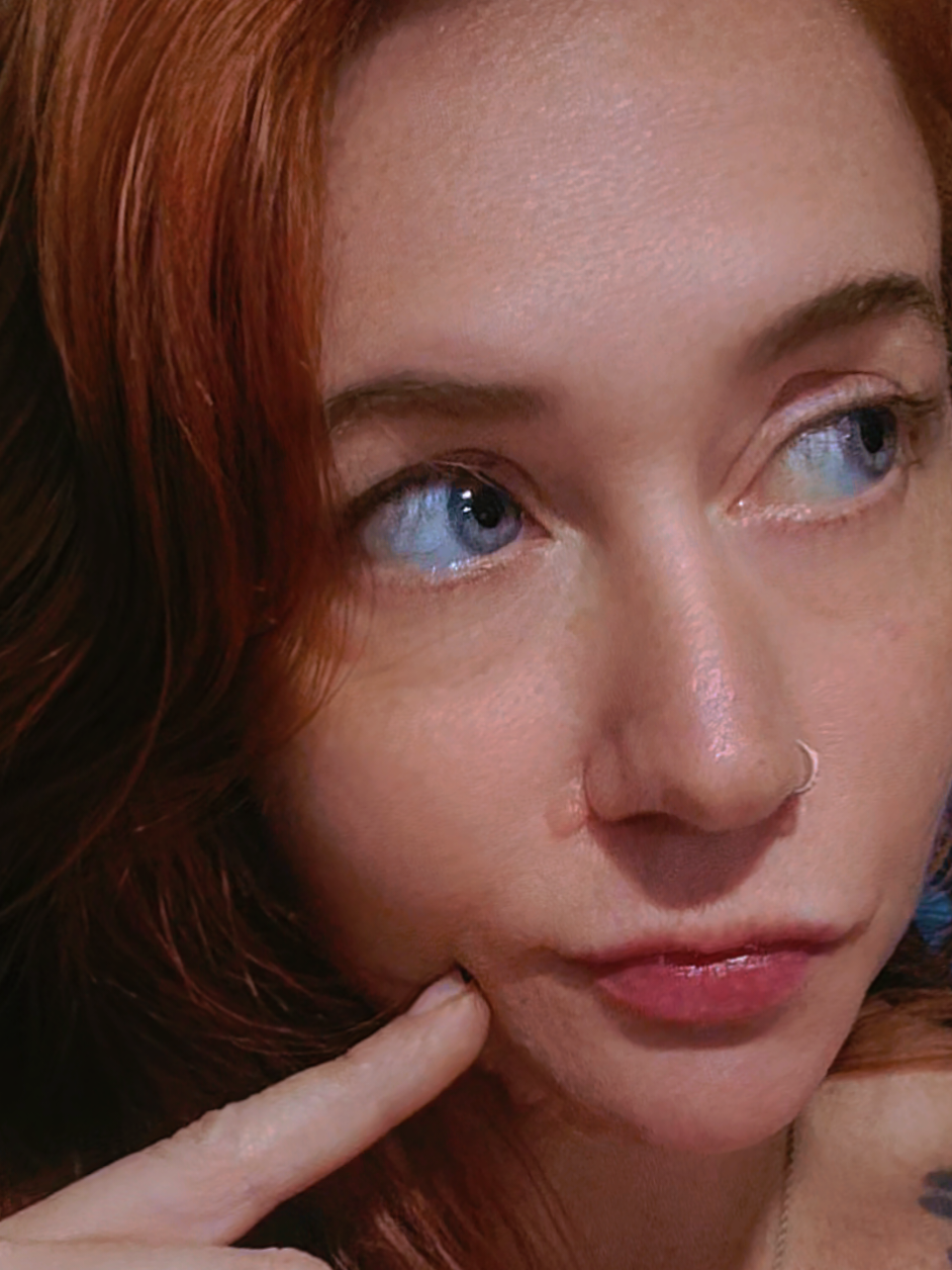 @Carm_♡