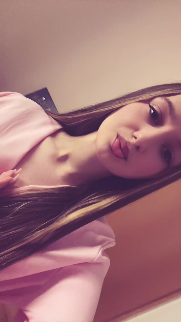 @🫐