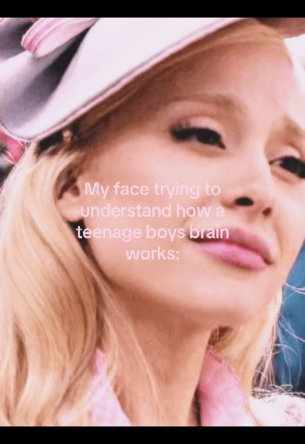 @ℰ