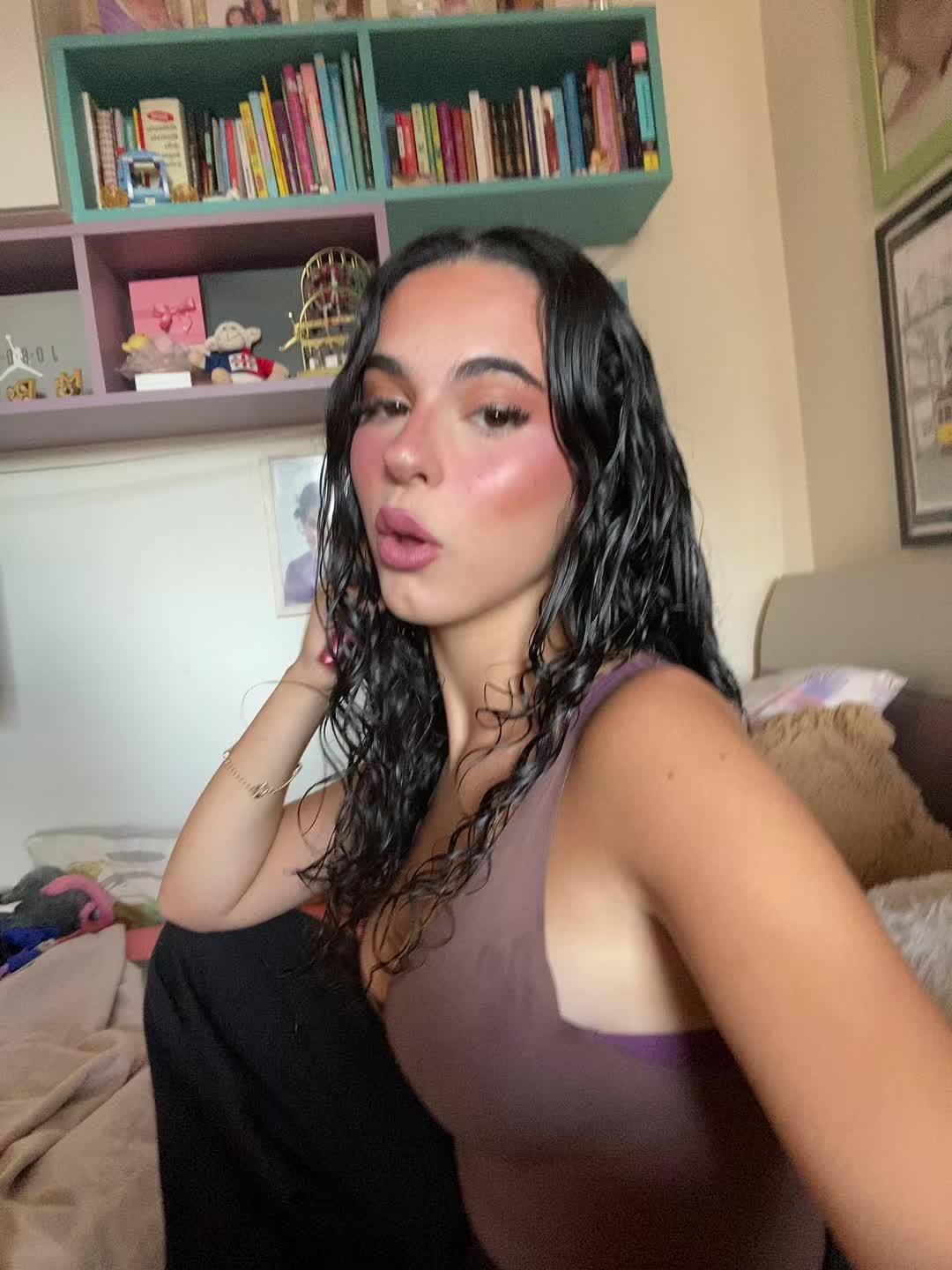 @martuzuzuzu