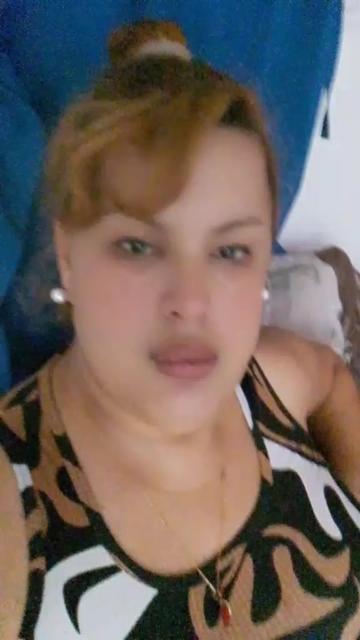 @Reina Larrea