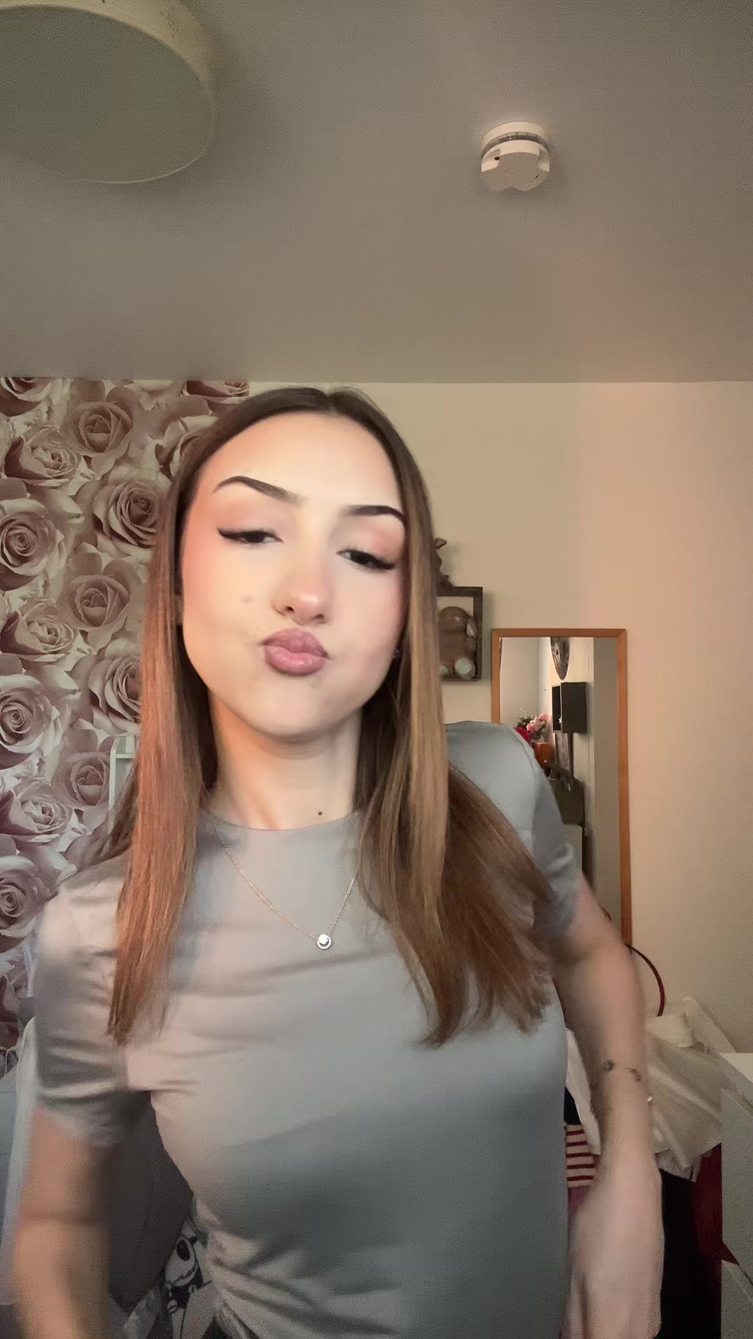 @🎀