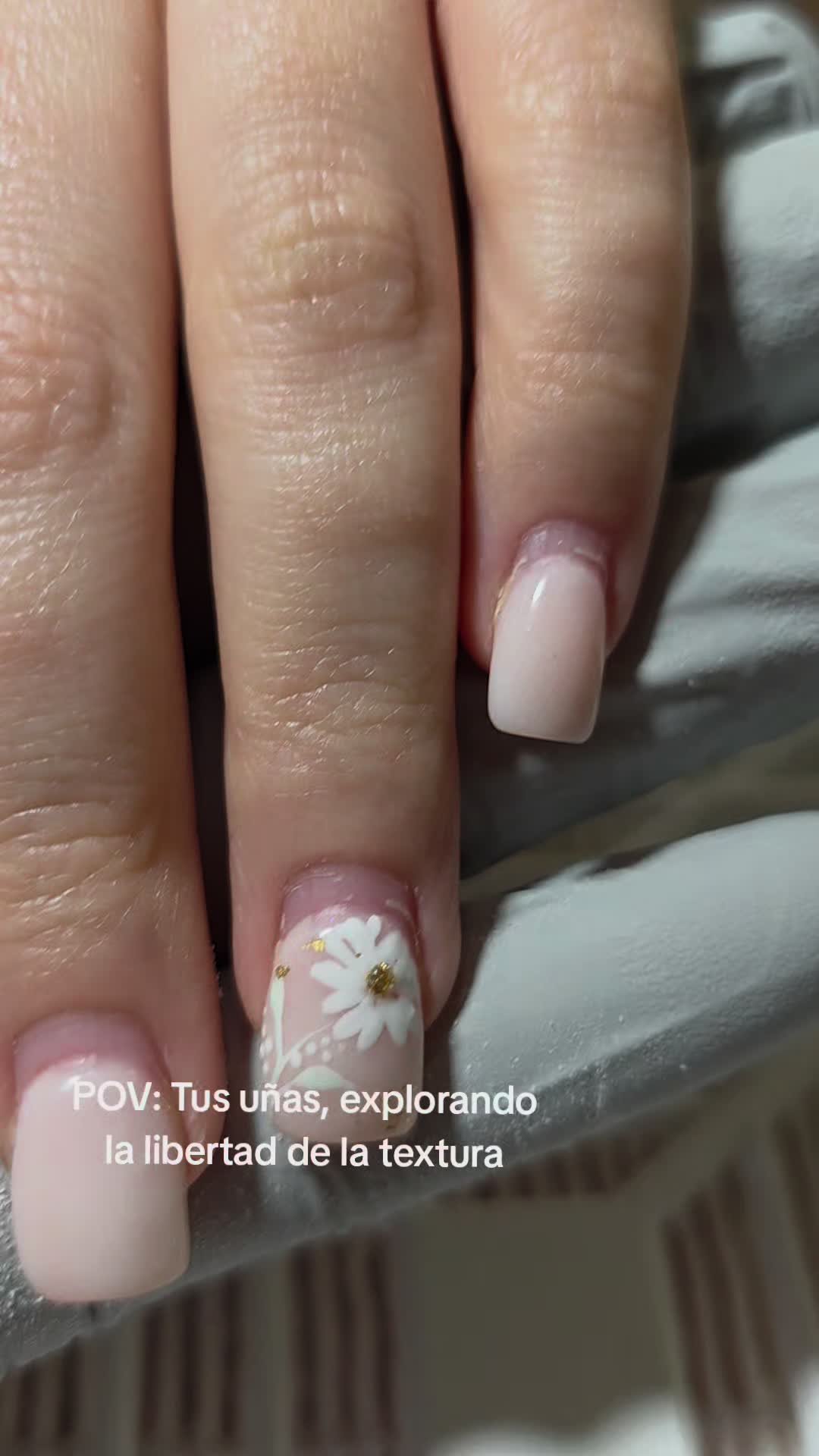 @Nails Art Salazar