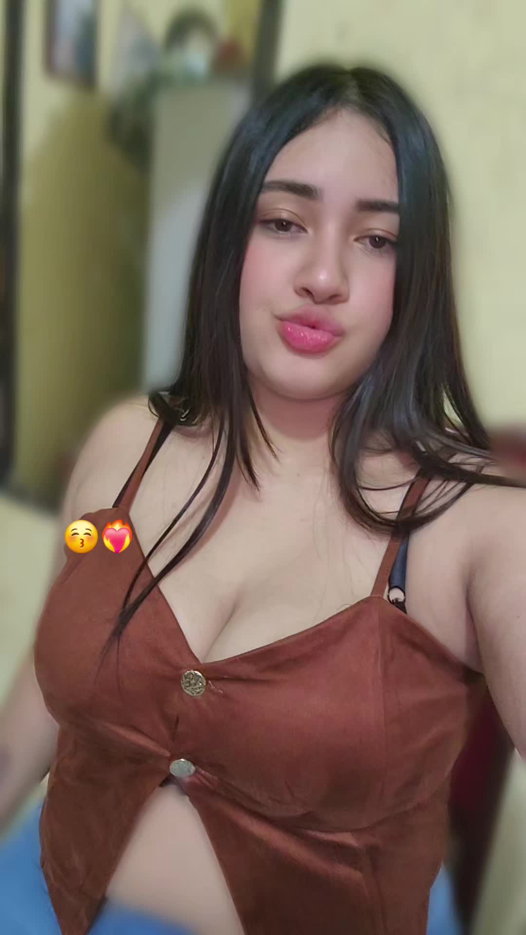 @JennifferB.🥴