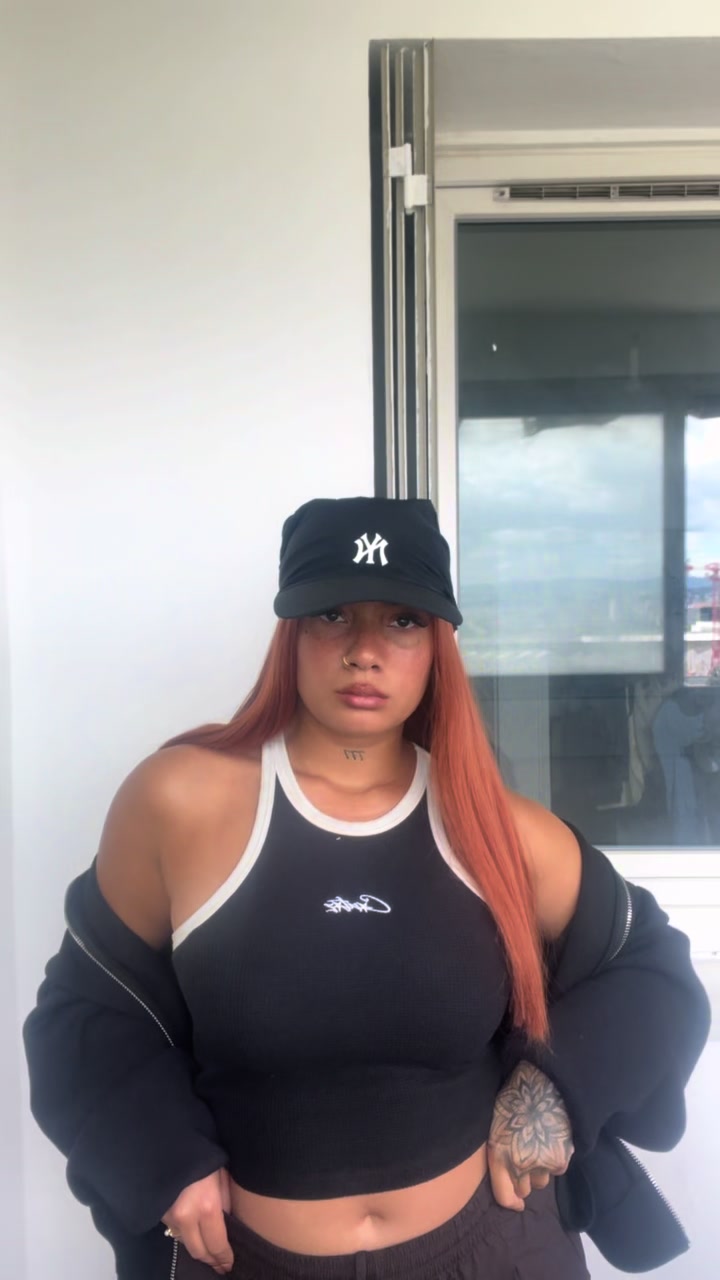 @Lo🦦