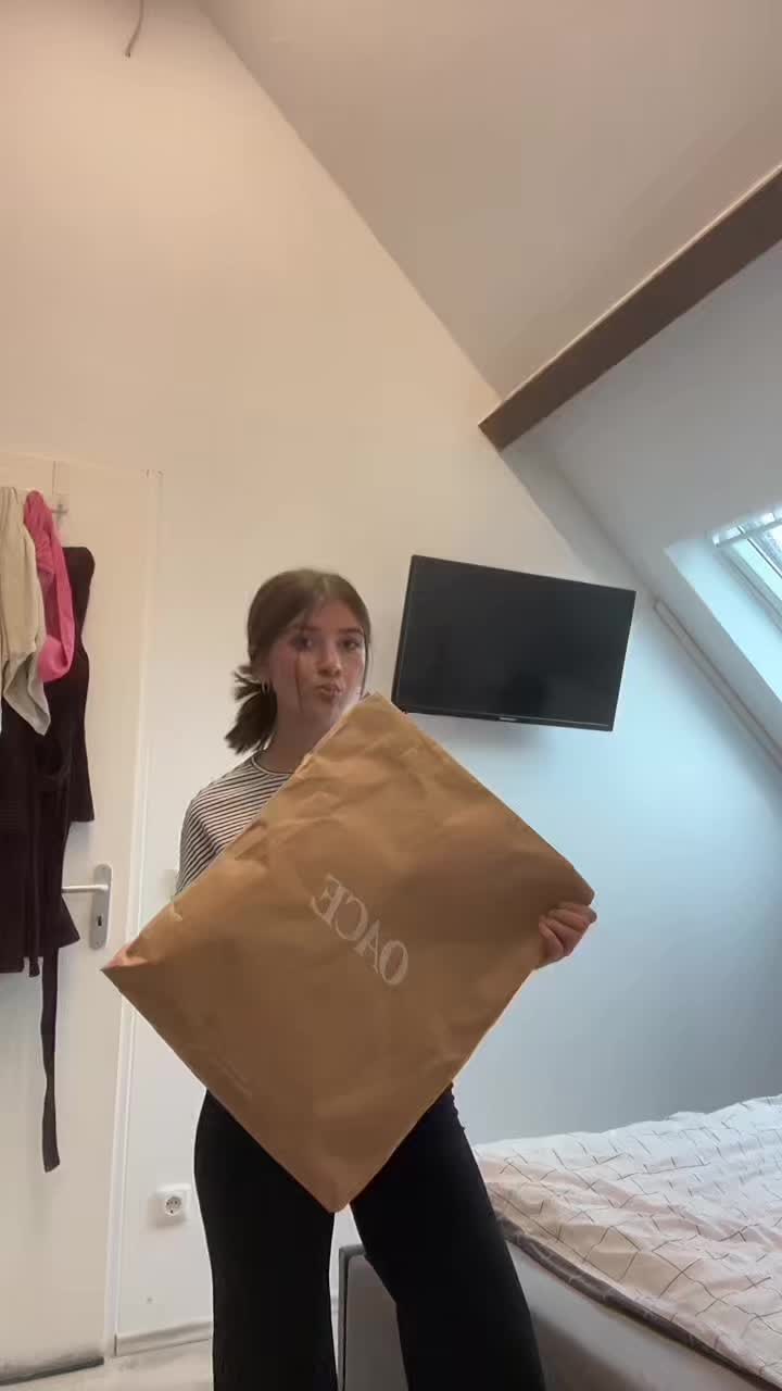 @emi