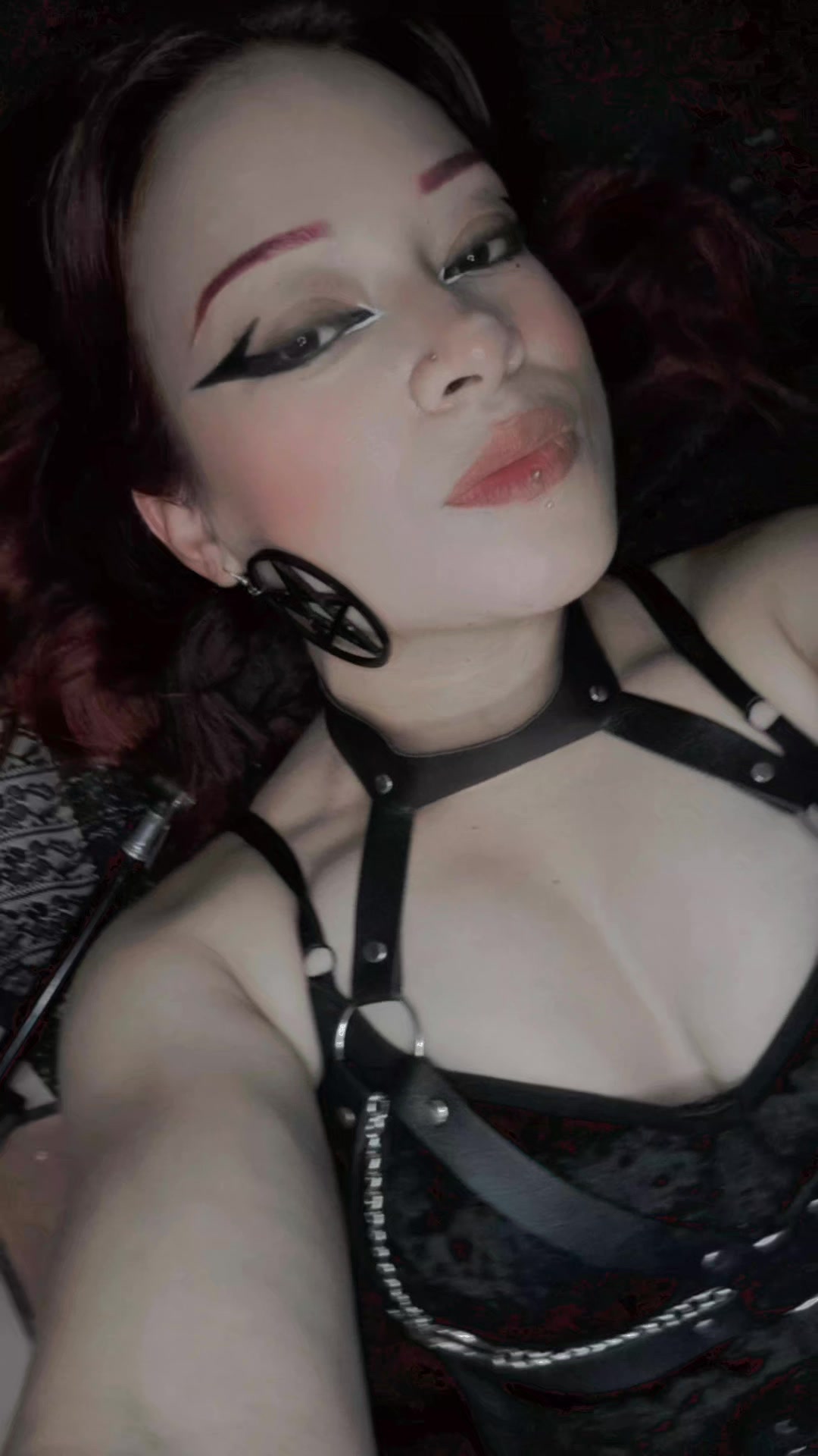 @🦇𝖏𝖔𝖛𝖎 C.H🦇