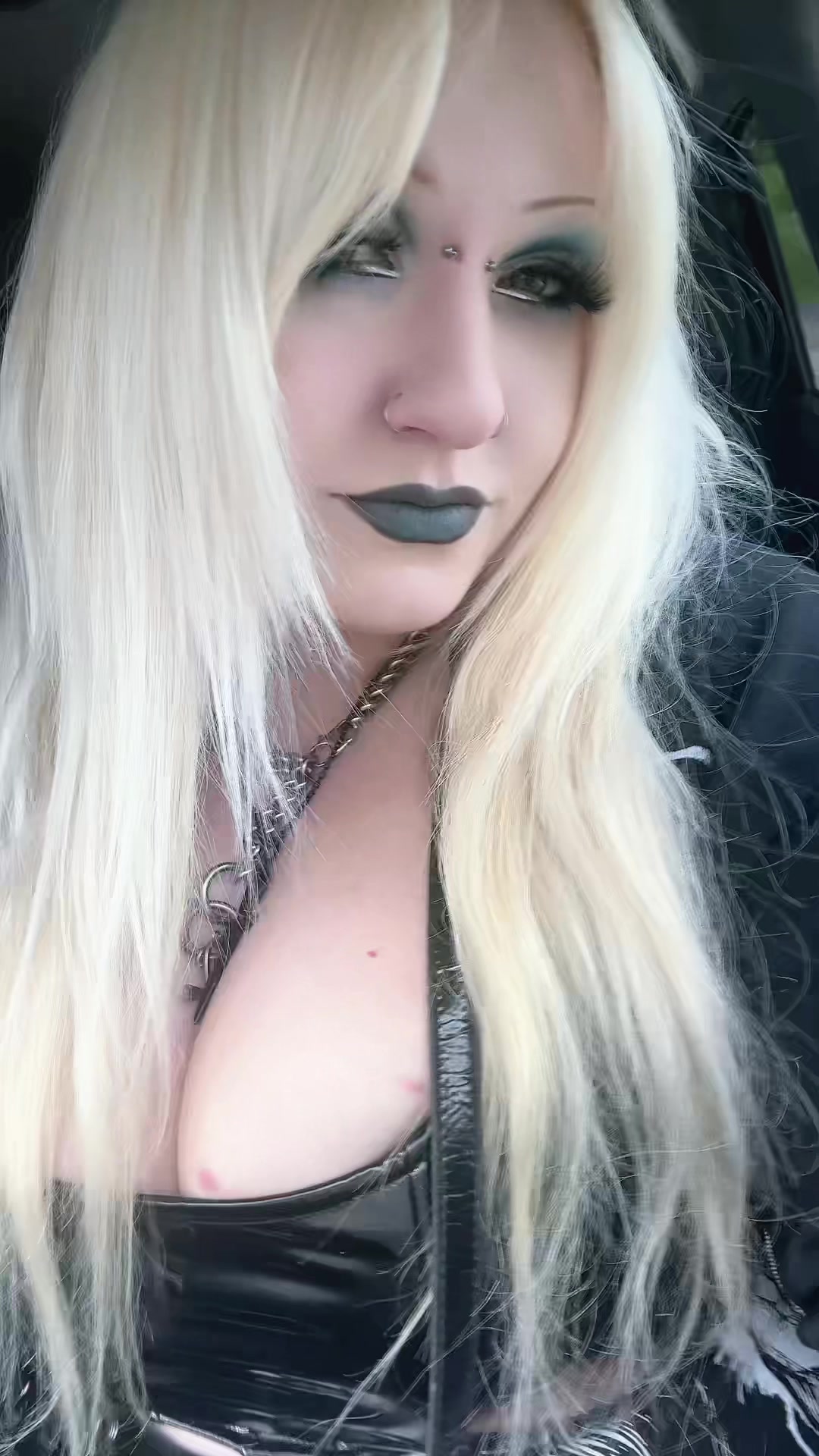 @Cuntvicious