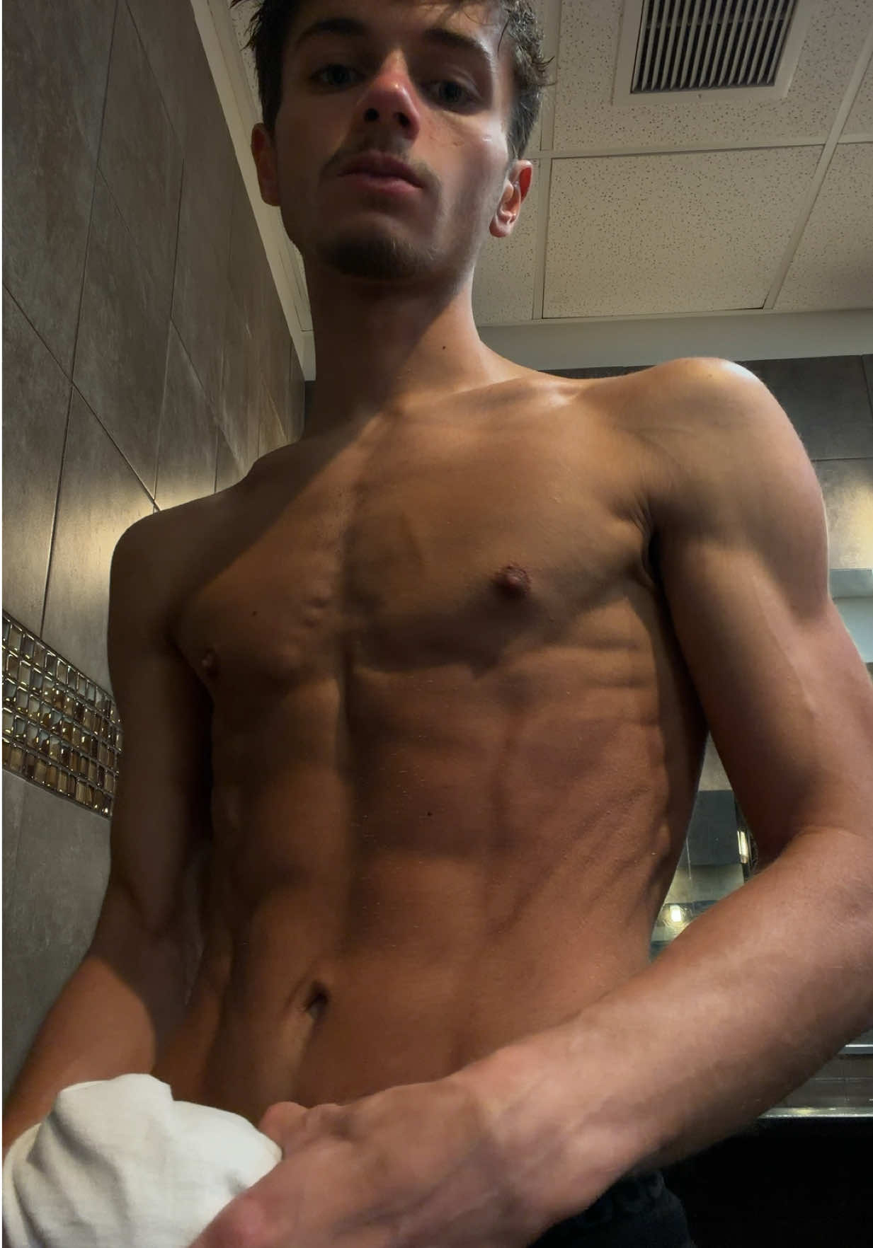 @zach.fit