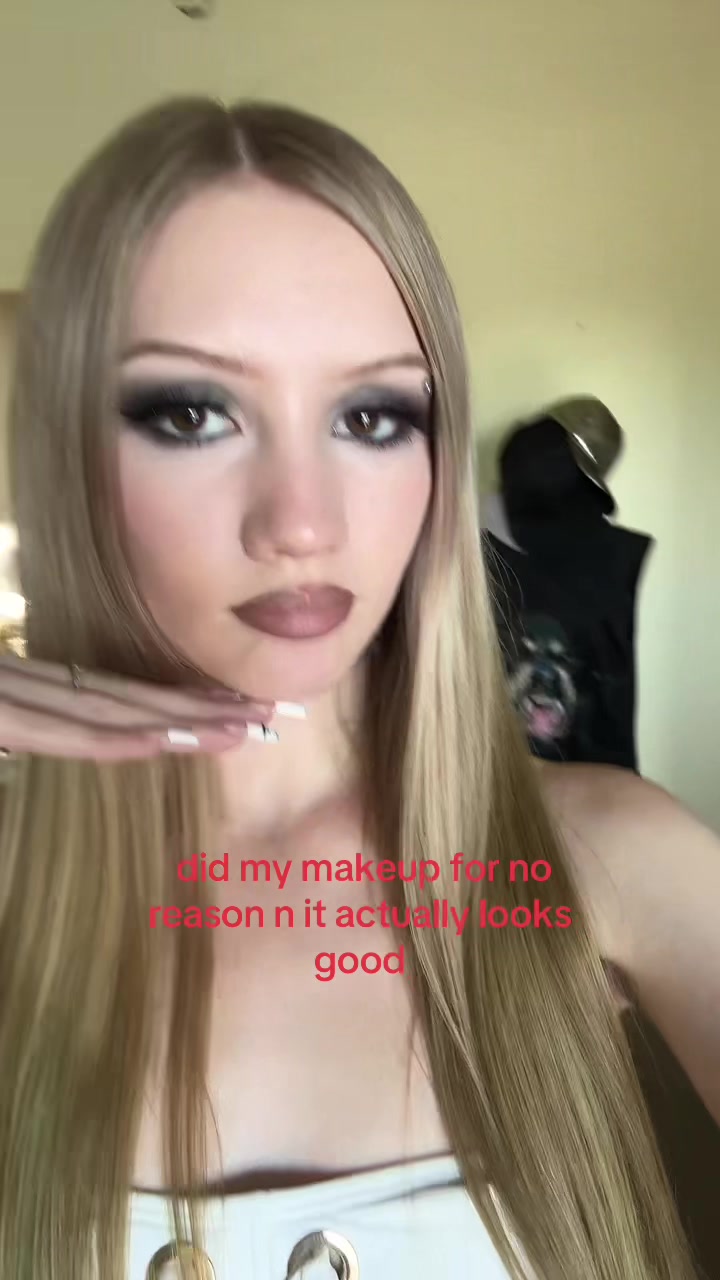 @😵
