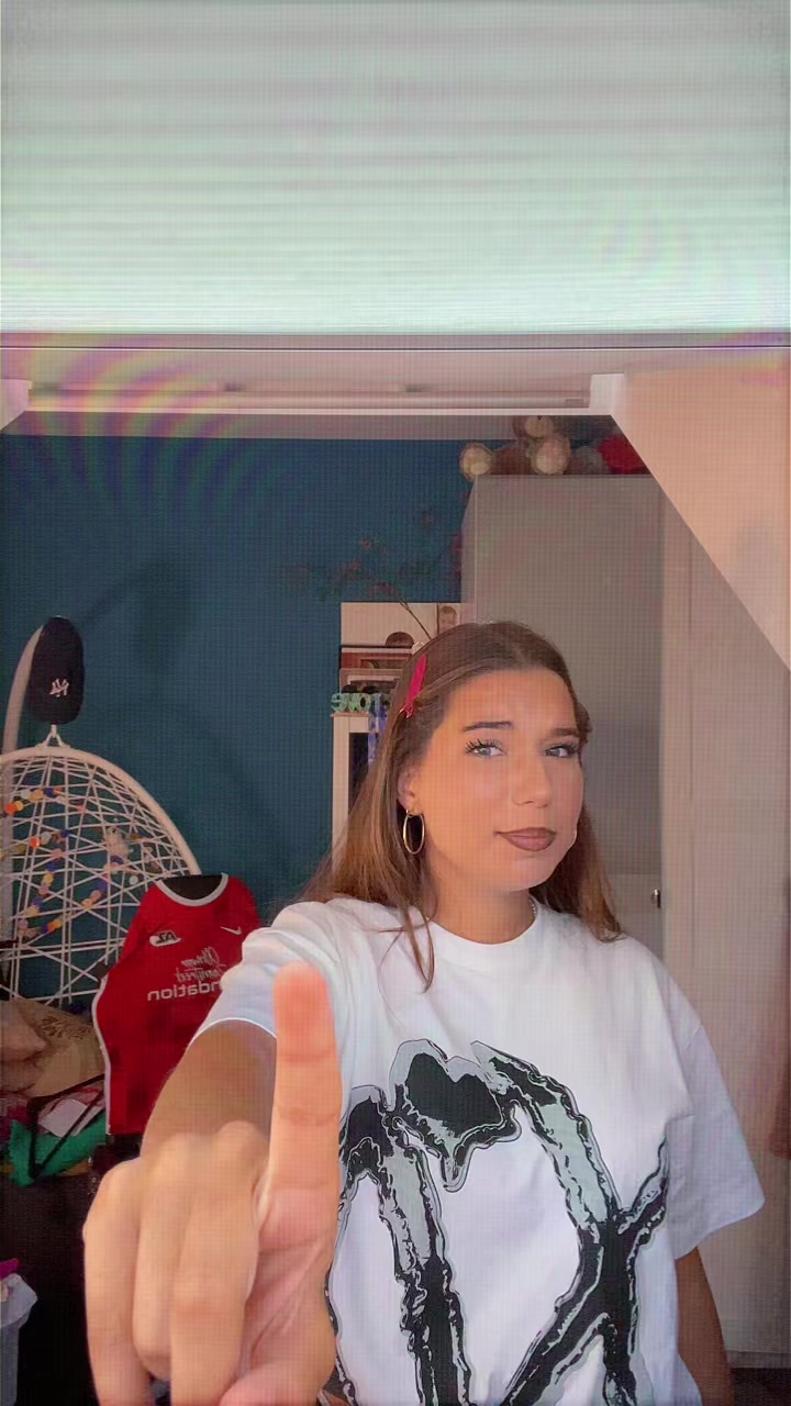 @𝒮𝓅𝒶𝓂🤍