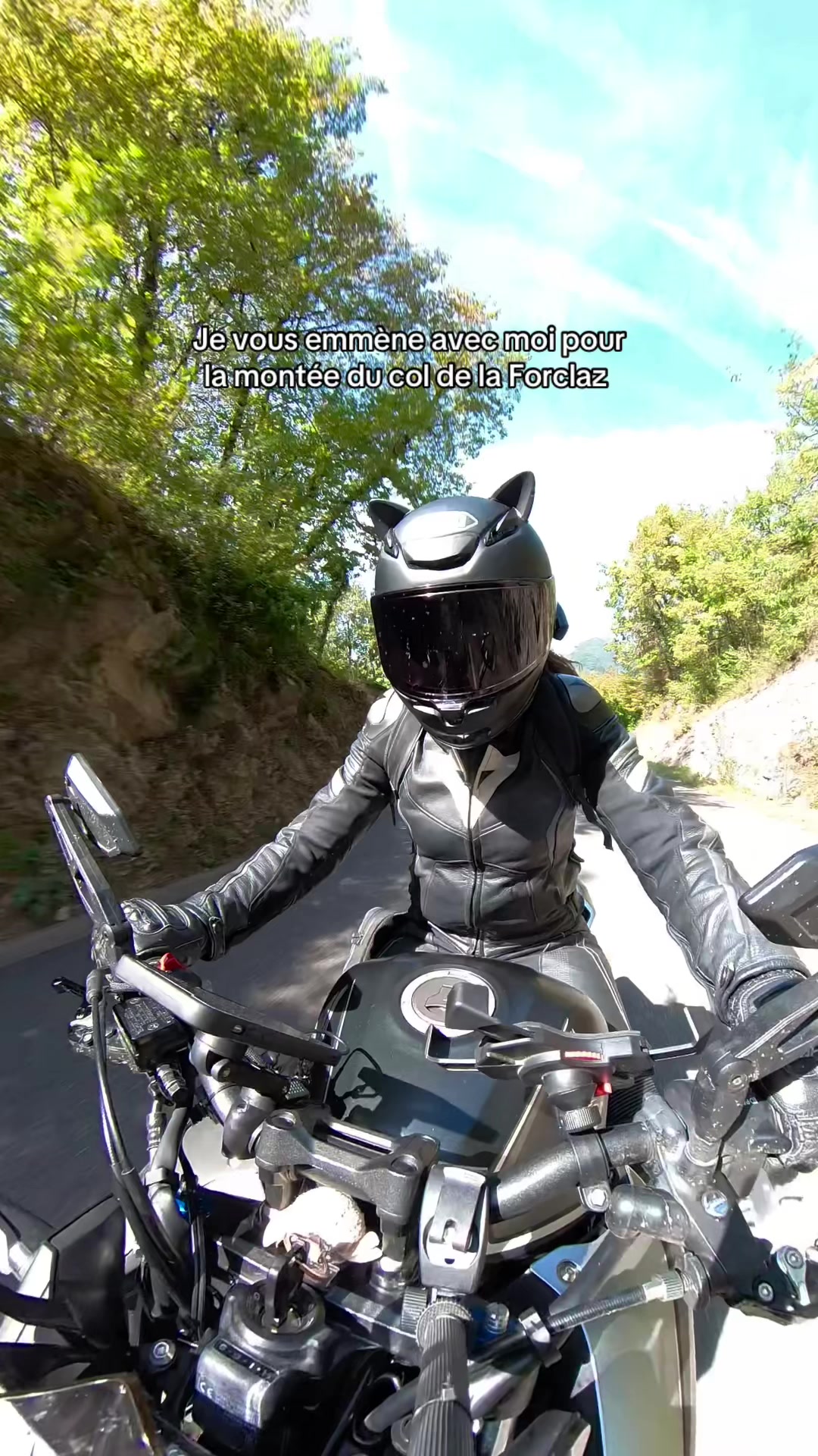 @Kitty bikergirl ✌️