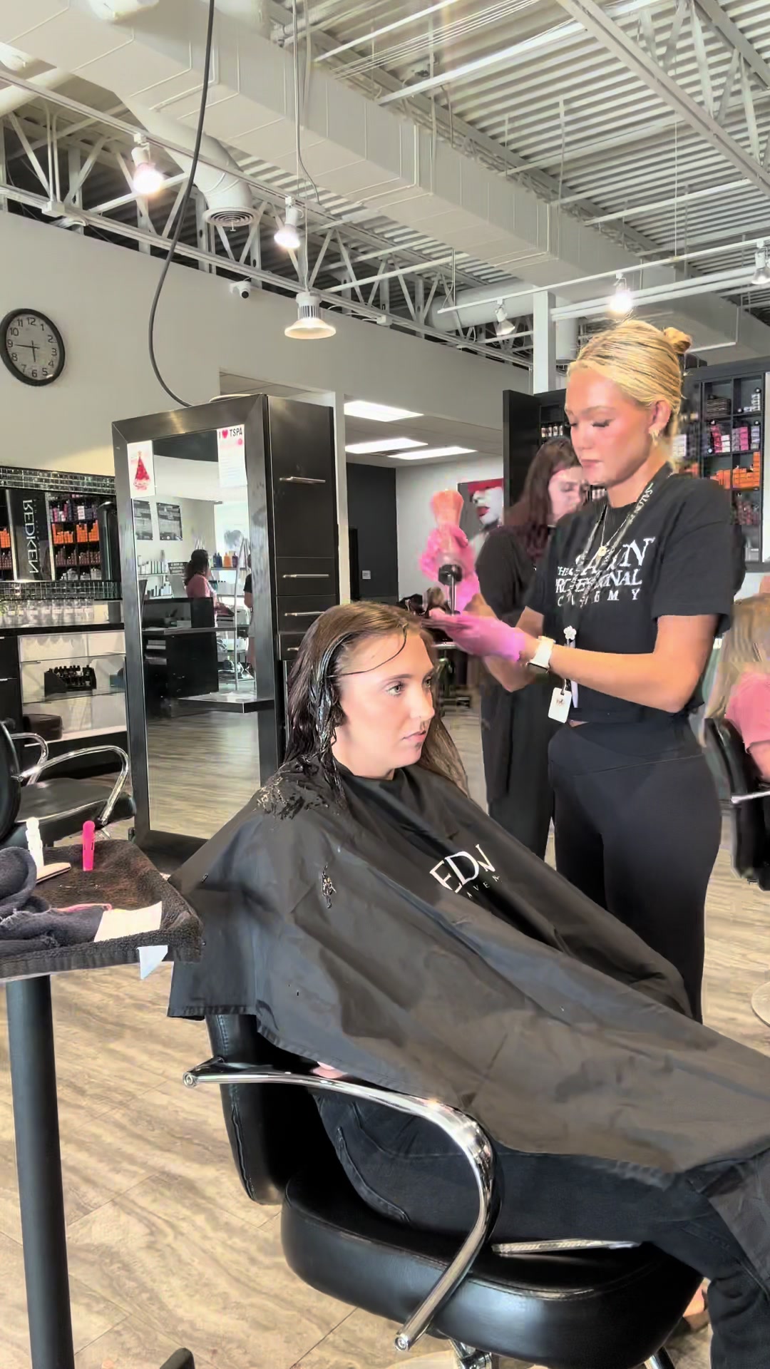 @GRACYN || MN HAIRSTYLIST