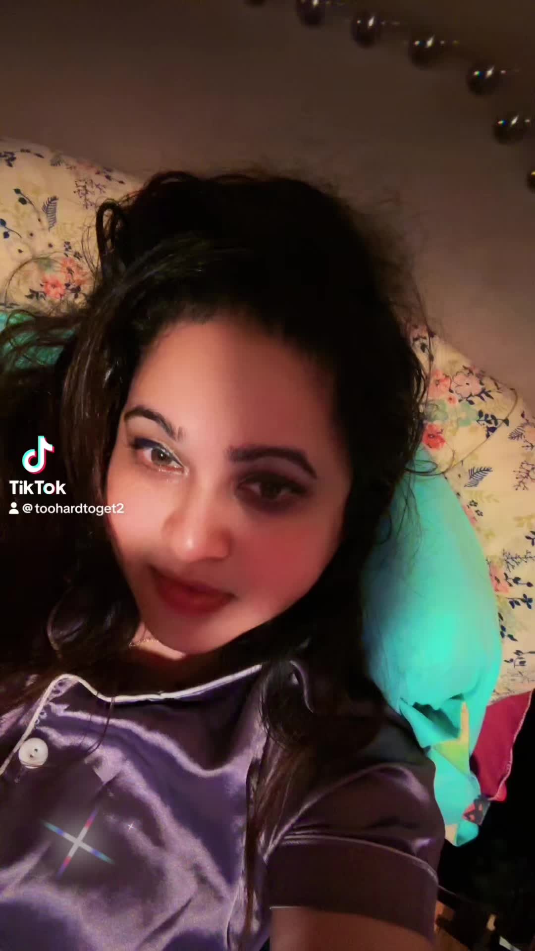 @PRIYA 3😘