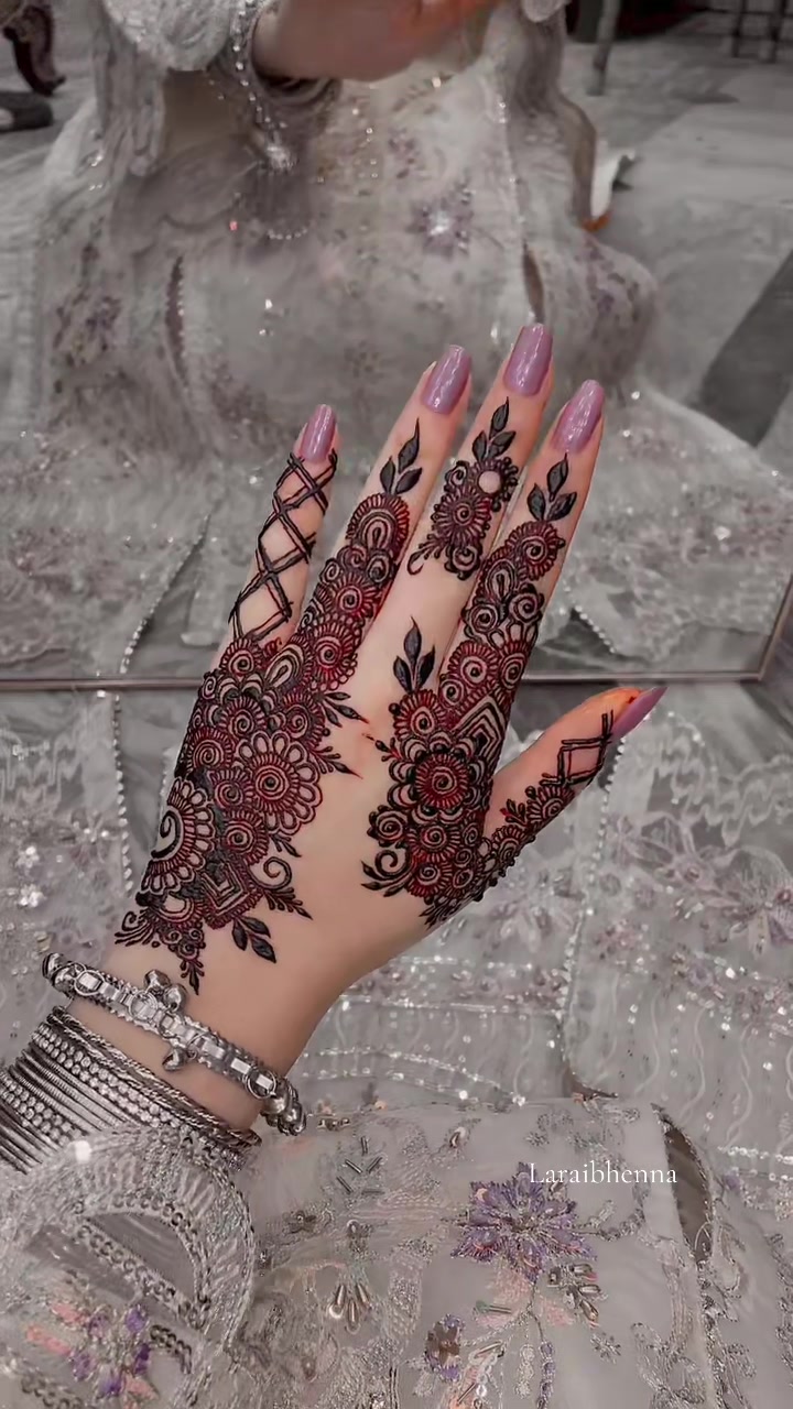 @Henna by Laraib Faisalabad🥀🔥