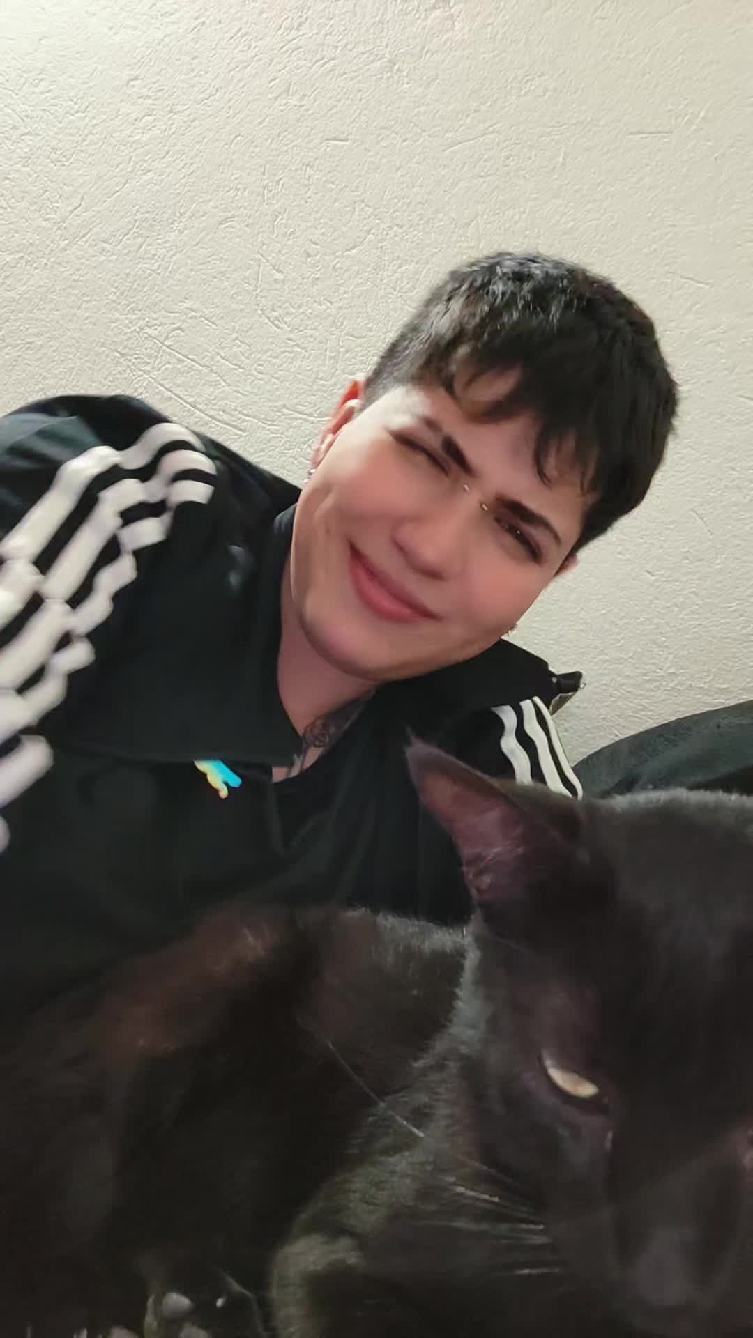 @Guzmán🏳️🌈