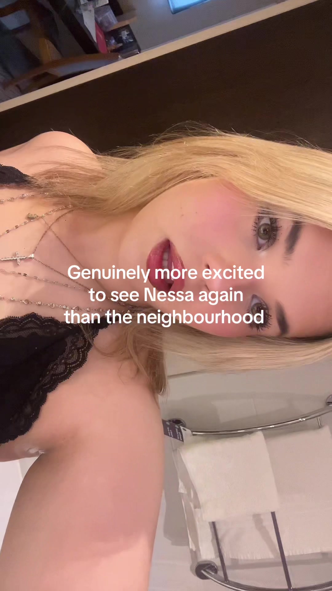 @Ev🫧