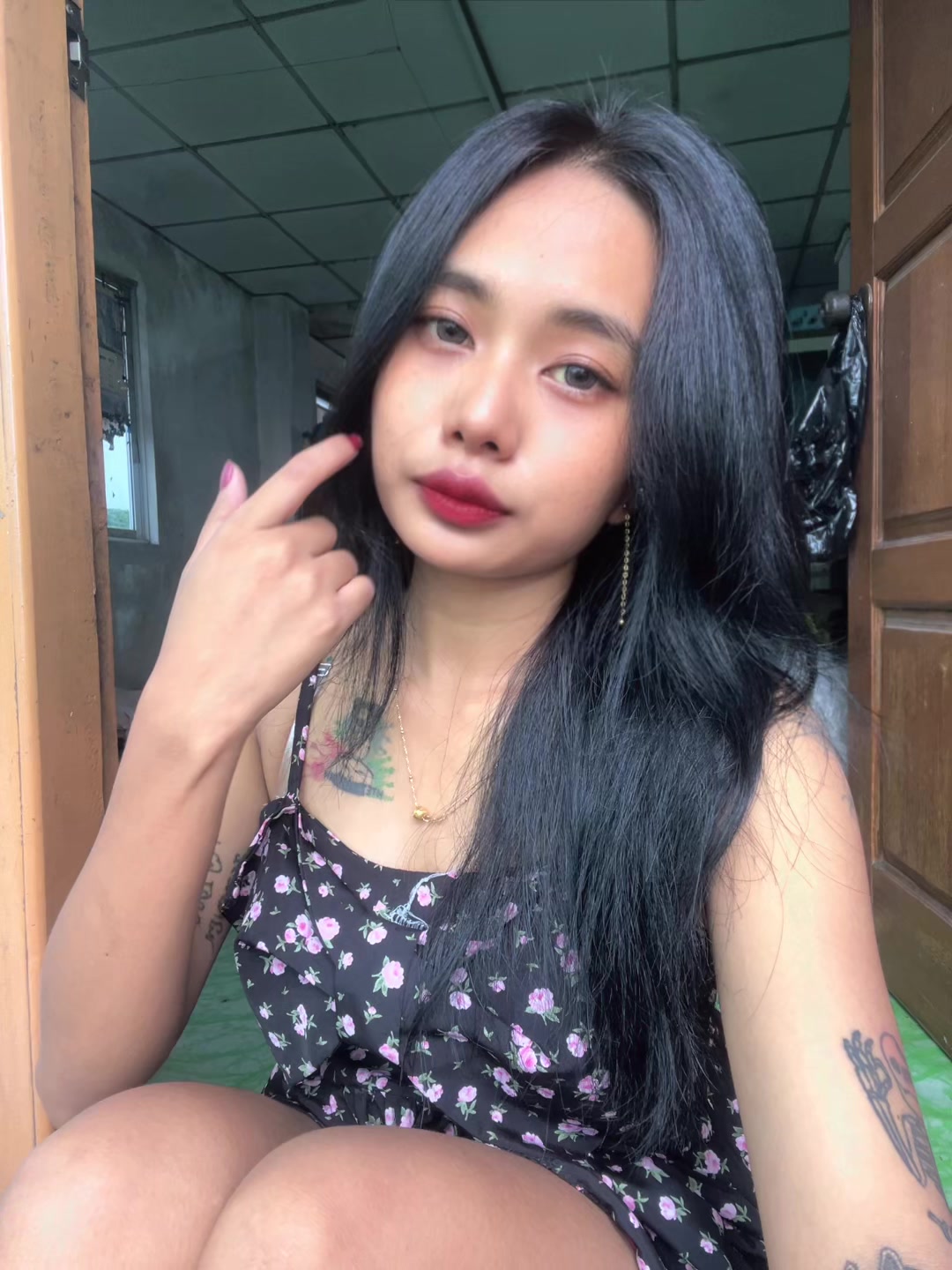 @Tin Zar Naing(Official acc)🌺