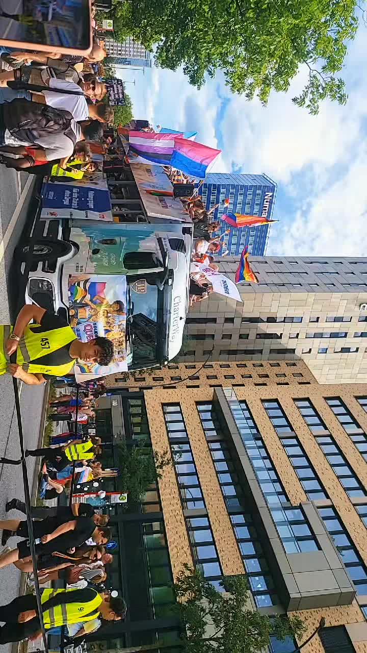 @Lesbischloveislove