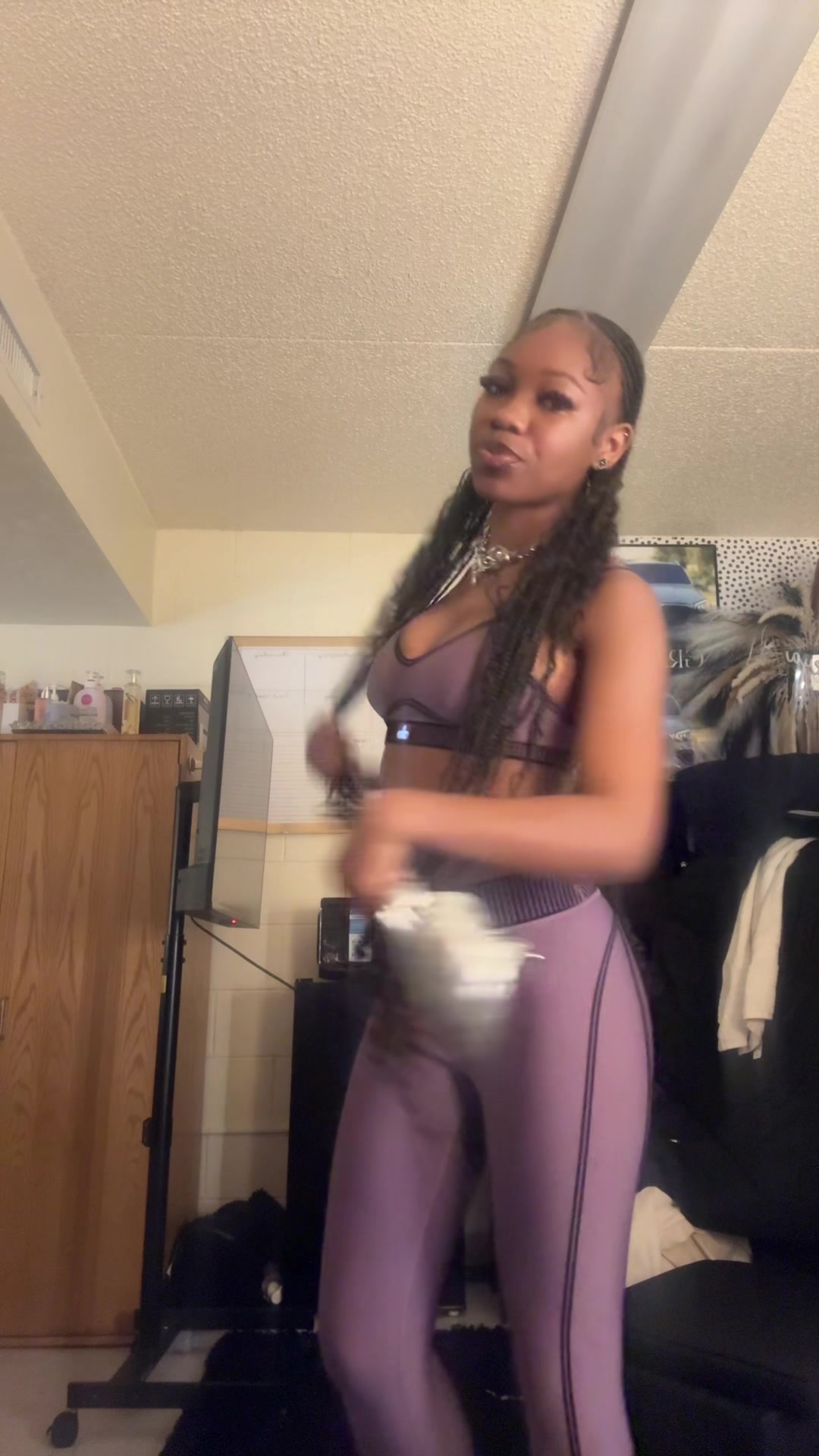 @TaJaylaG